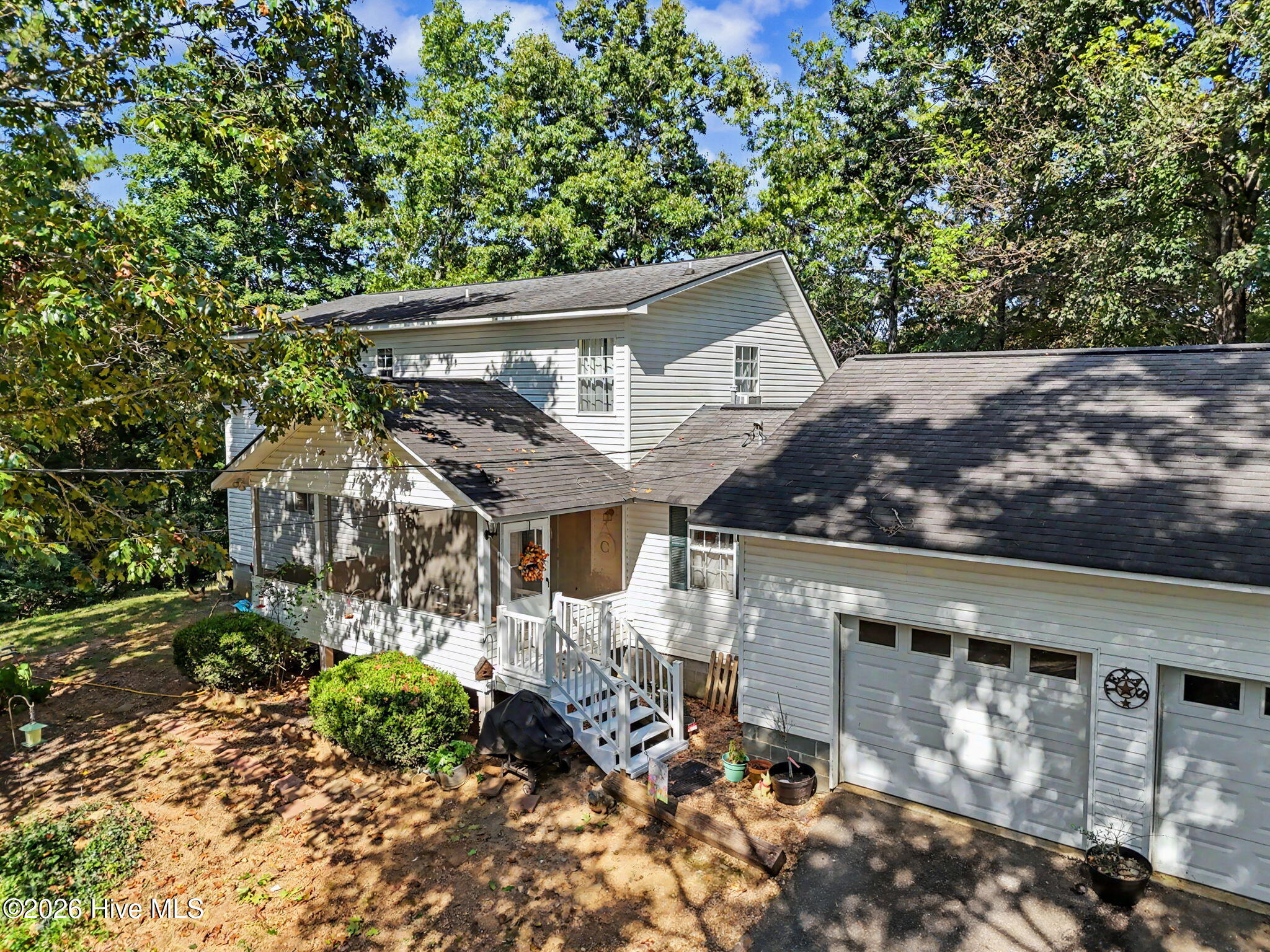 670 Long Branch Road Property Photo 5