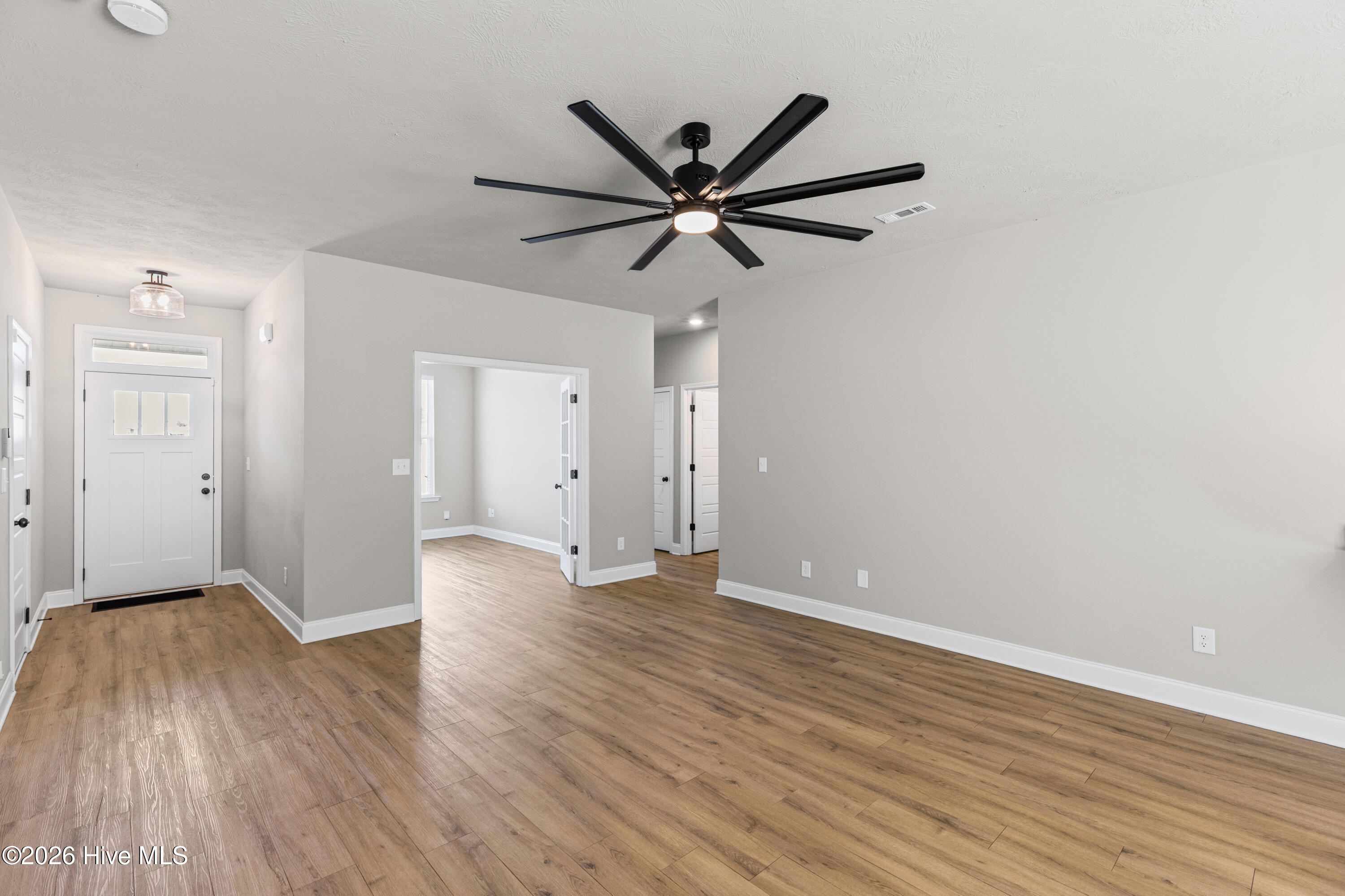 4219 Fringetree Loop Property Photo 7