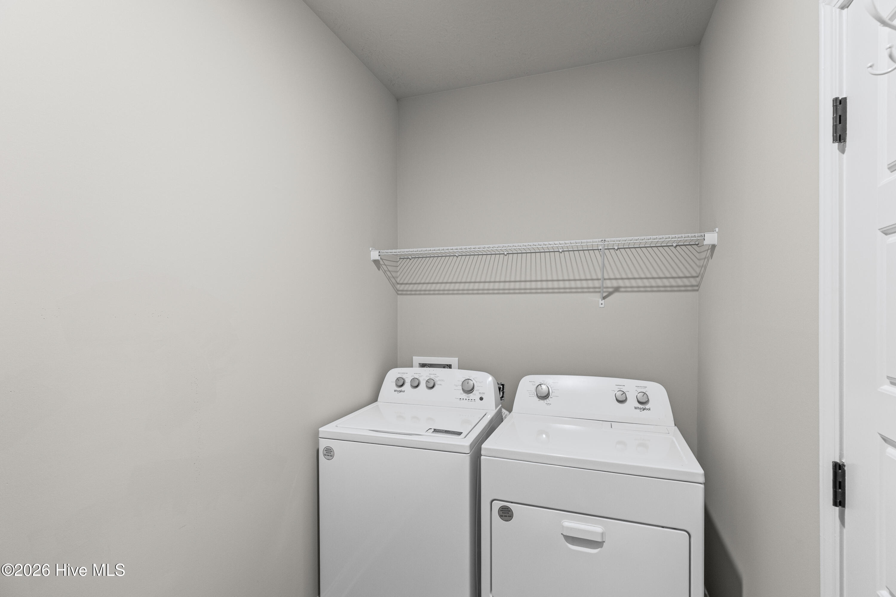4219 Fringetree Loop Property Photo 13