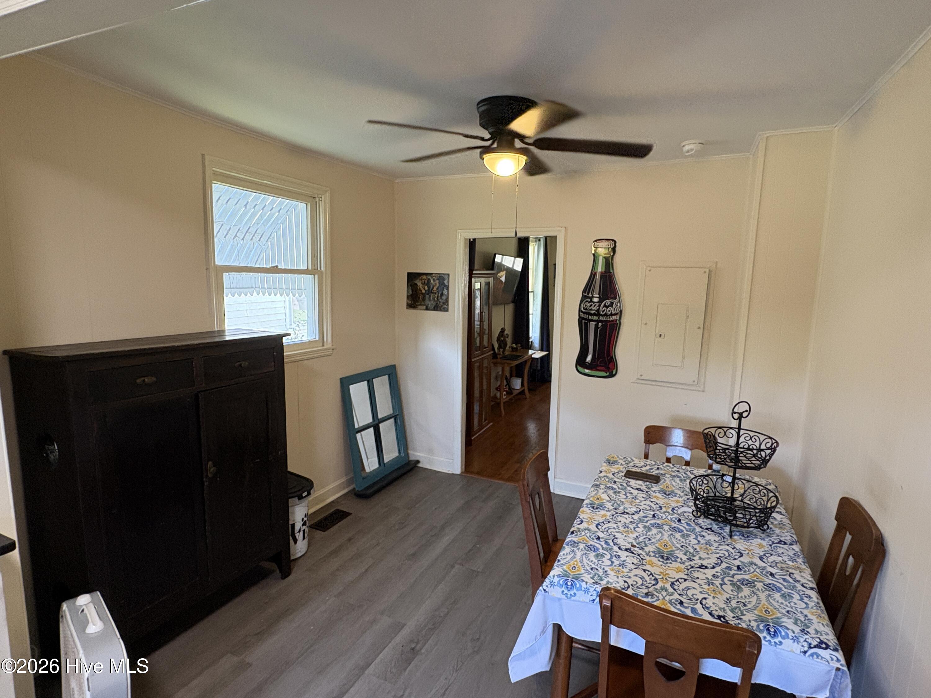 1902 Gardner Street Property Photo 10