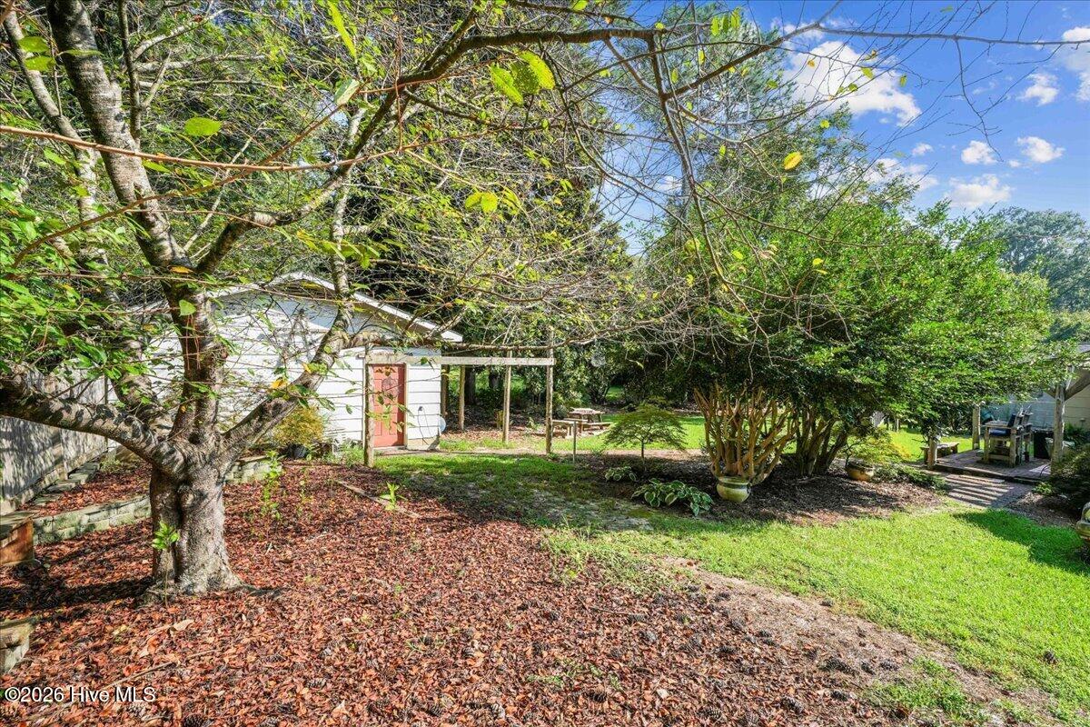 618 N Church Street Property Photo 8