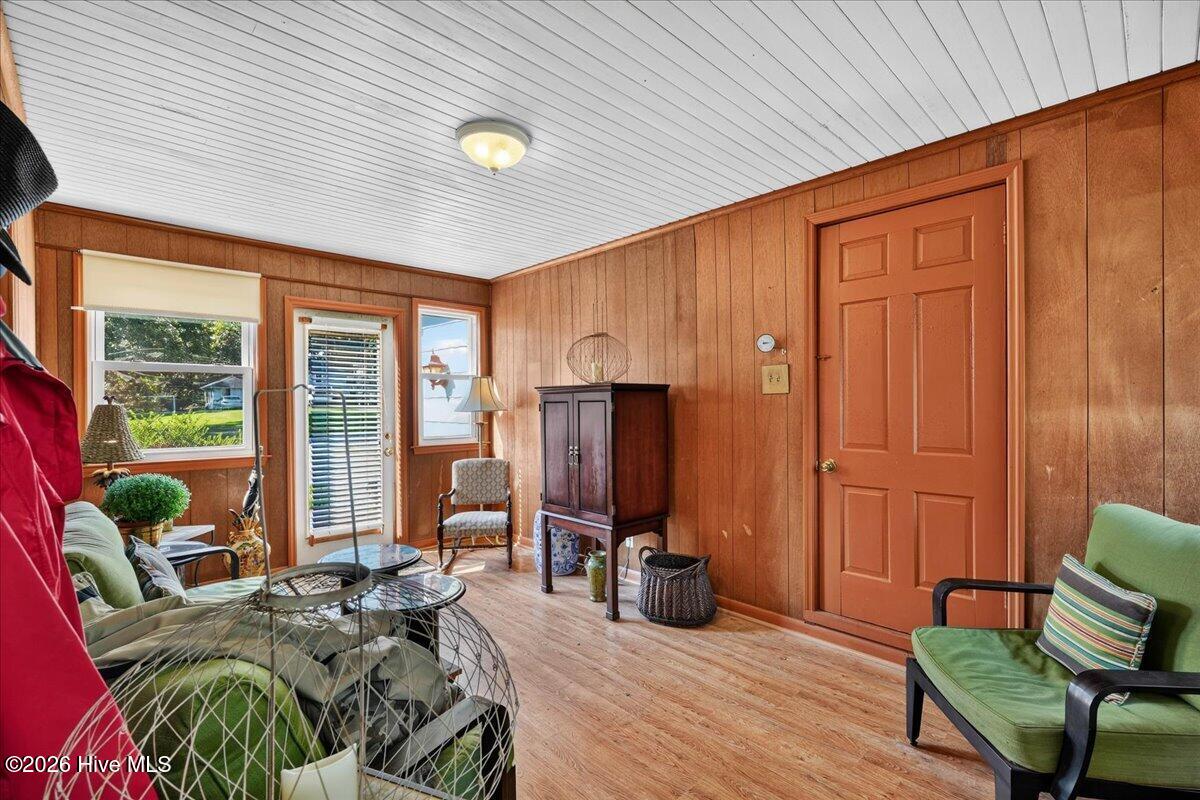 618 N Church Street Property Photo 35