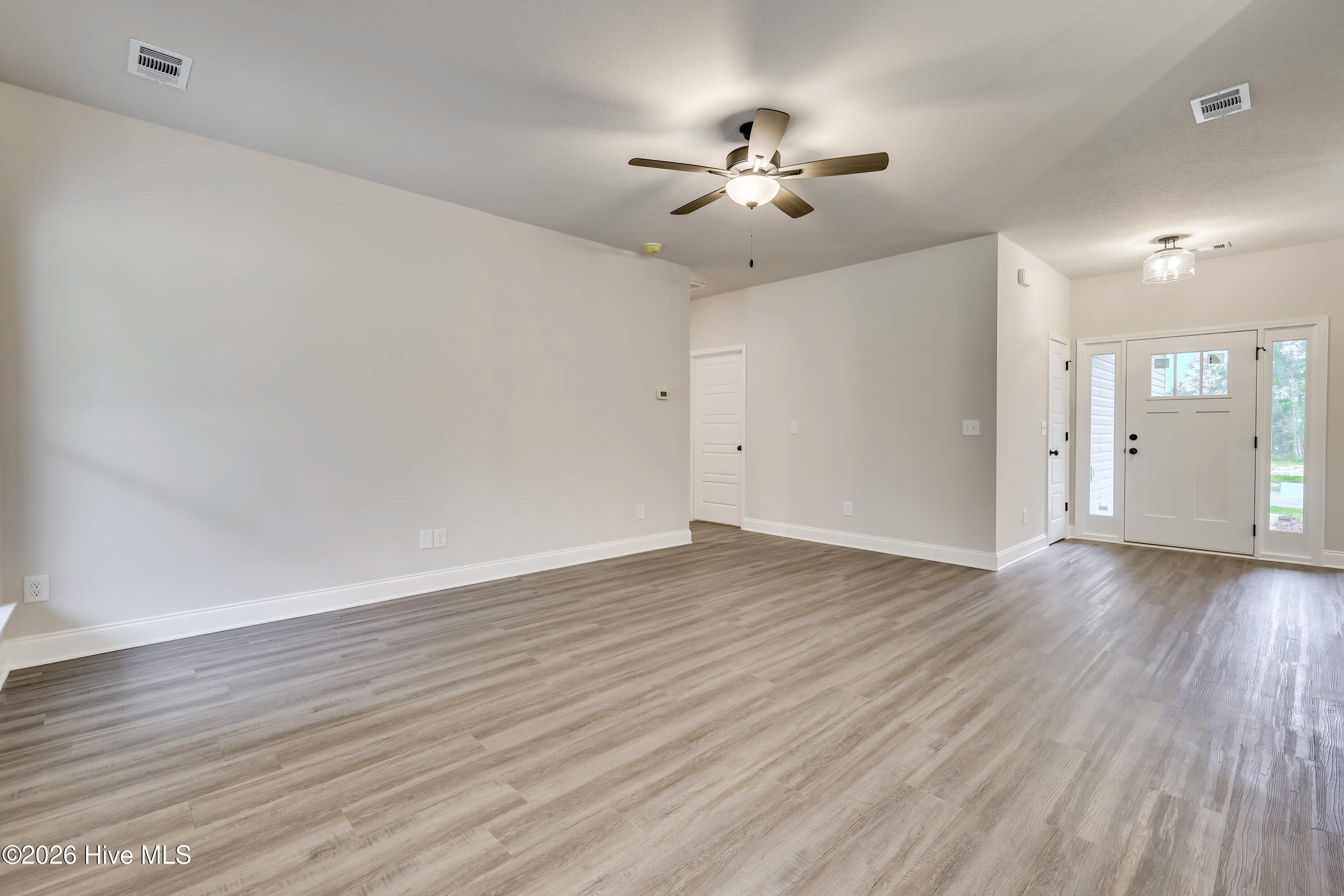 3322 Heartwood Pass Property Photo 8