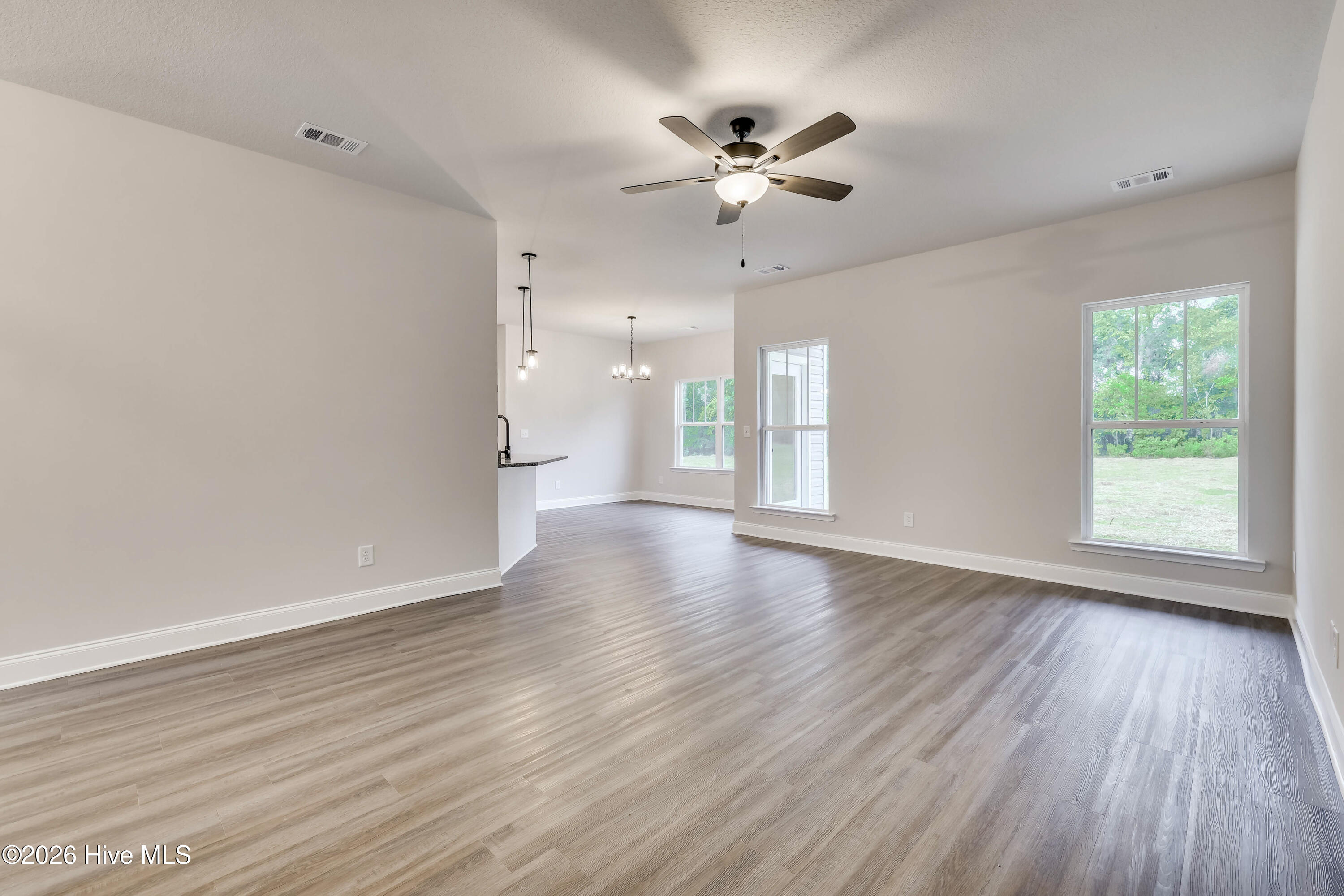 3322 Heartwood Pass Property Photo 10