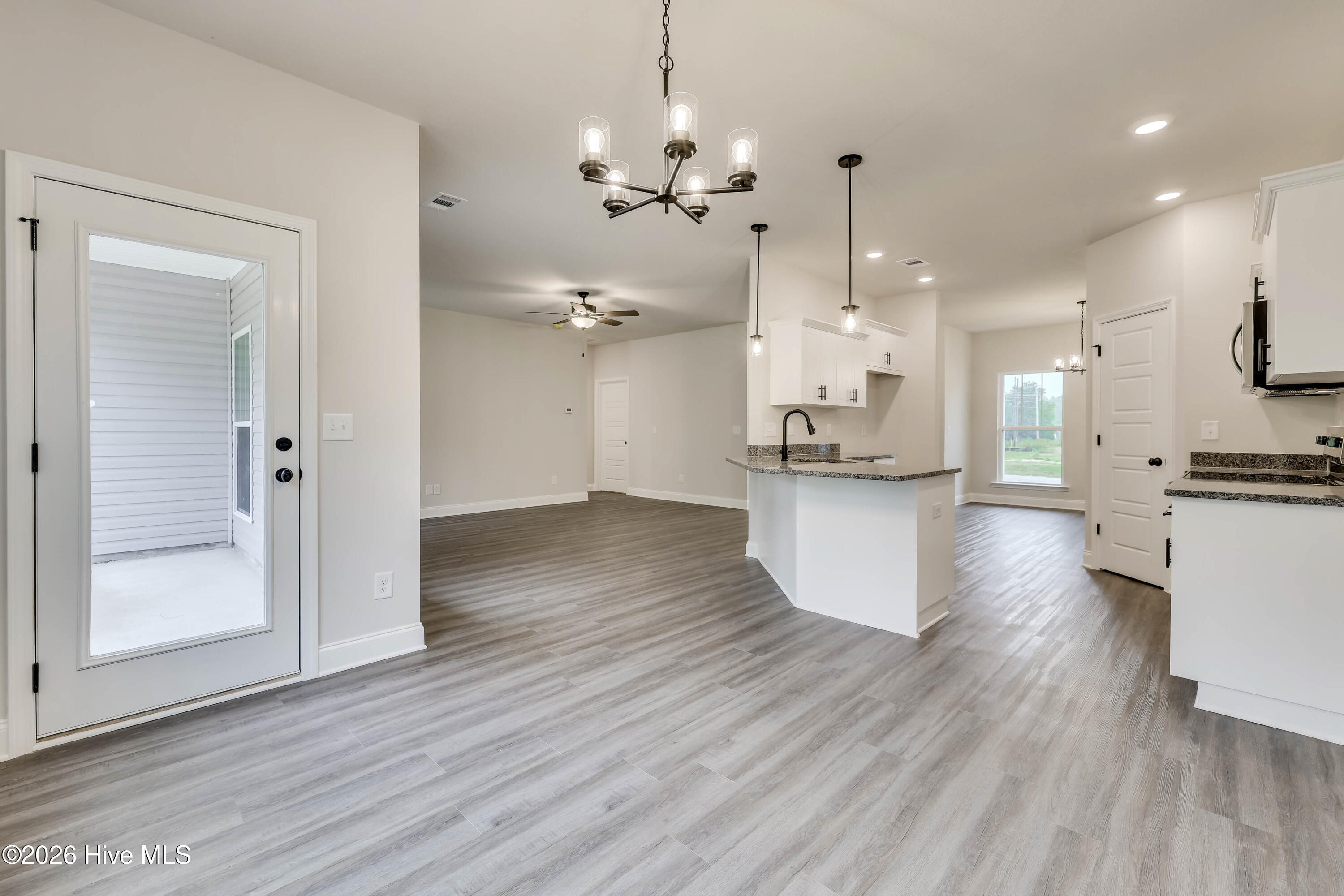 3322 Heartwood Pass Property Photo 13