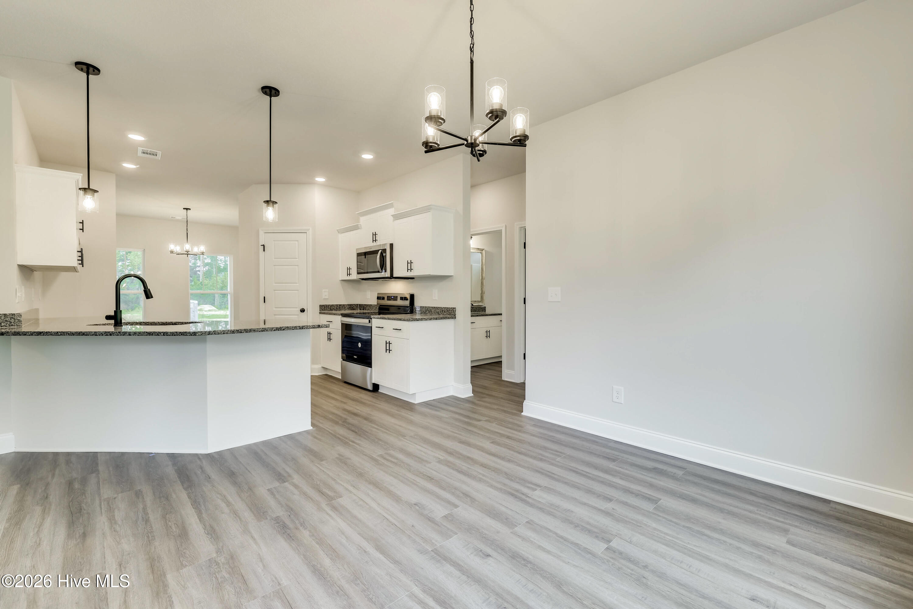 3322 Heartwood Pass Property Photo 14