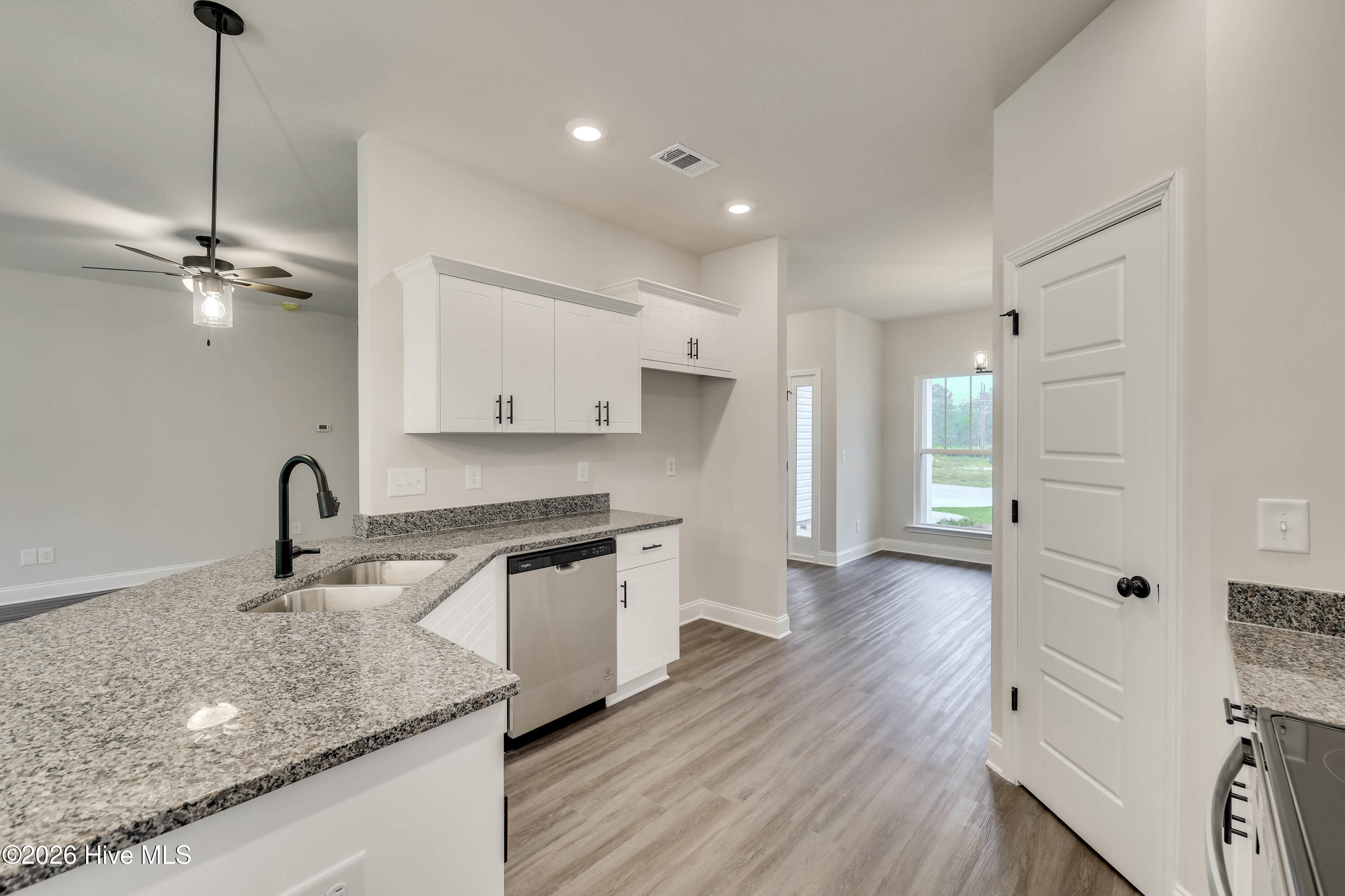 3322 Heartwood Pass Property Photo 16