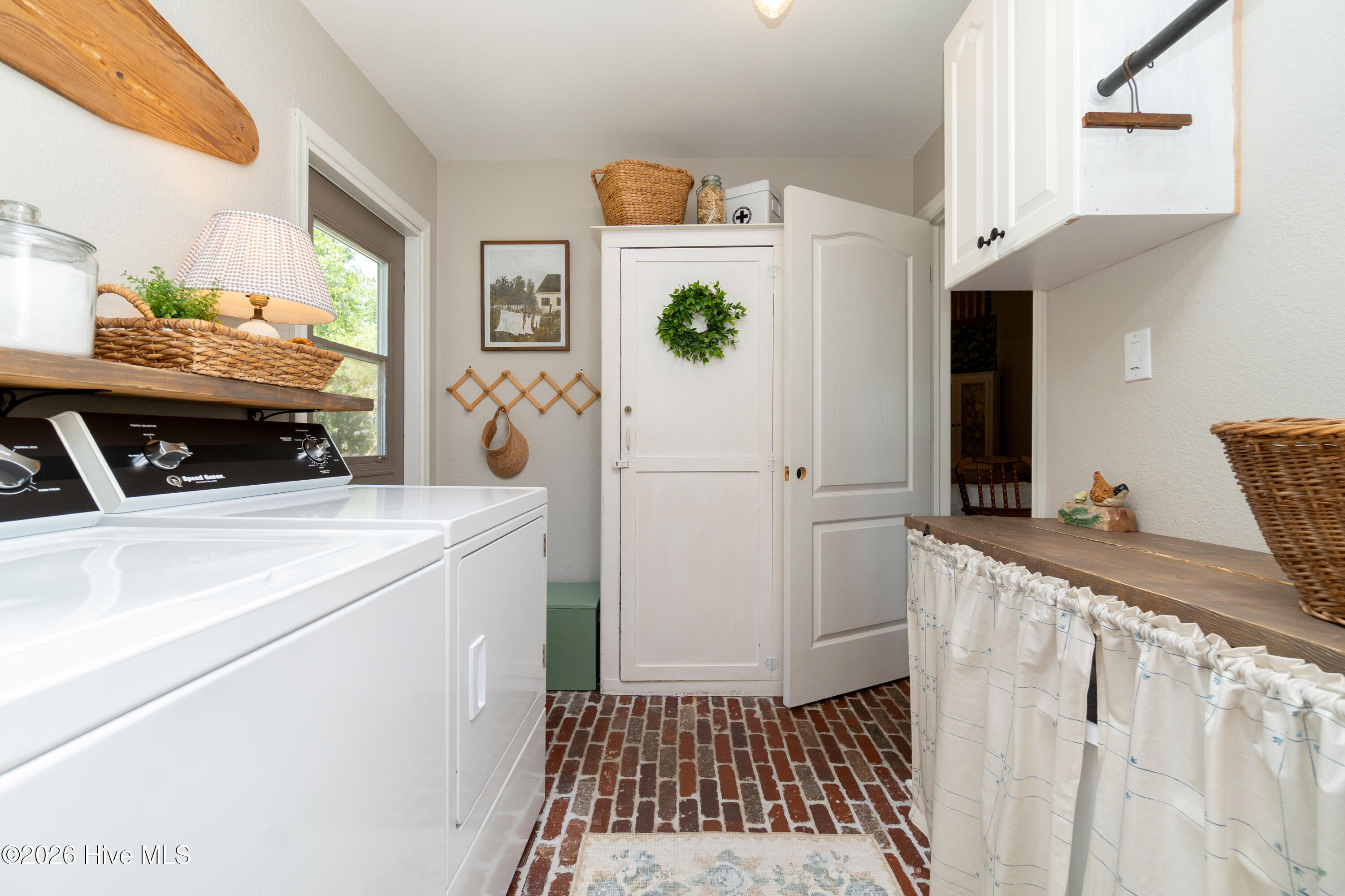 126 Narrow Shore Road Property Photo 77