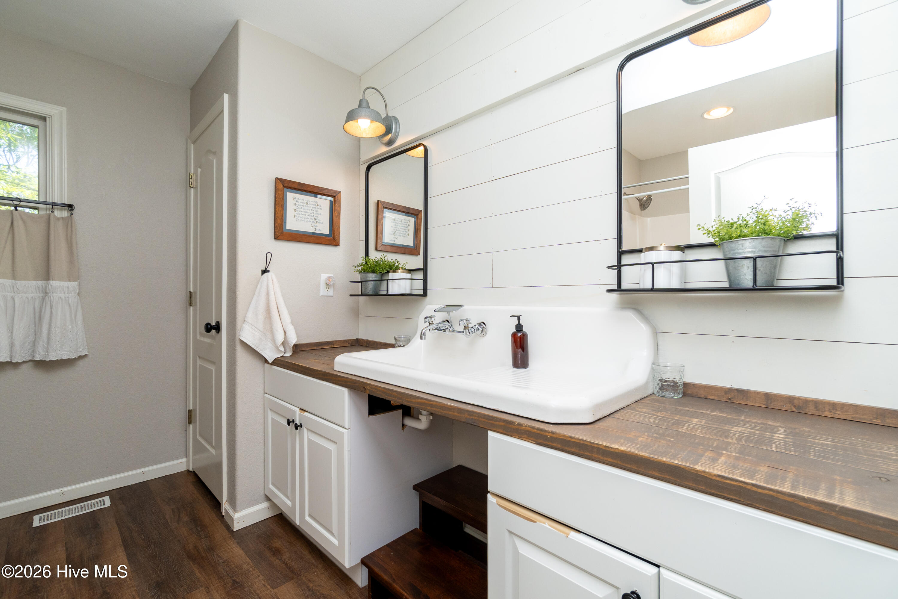 126 Narrow Shore Road Property Photo 79
