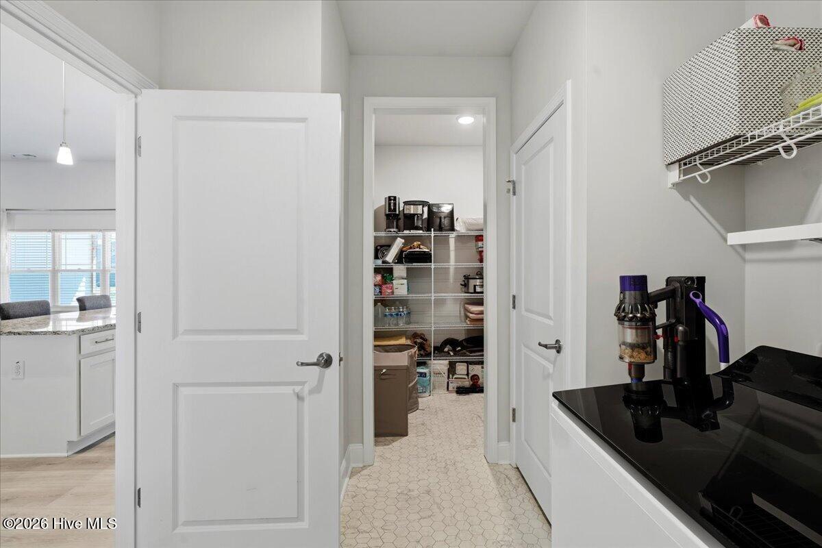 306 Plainfield Drive Property Photo 21
