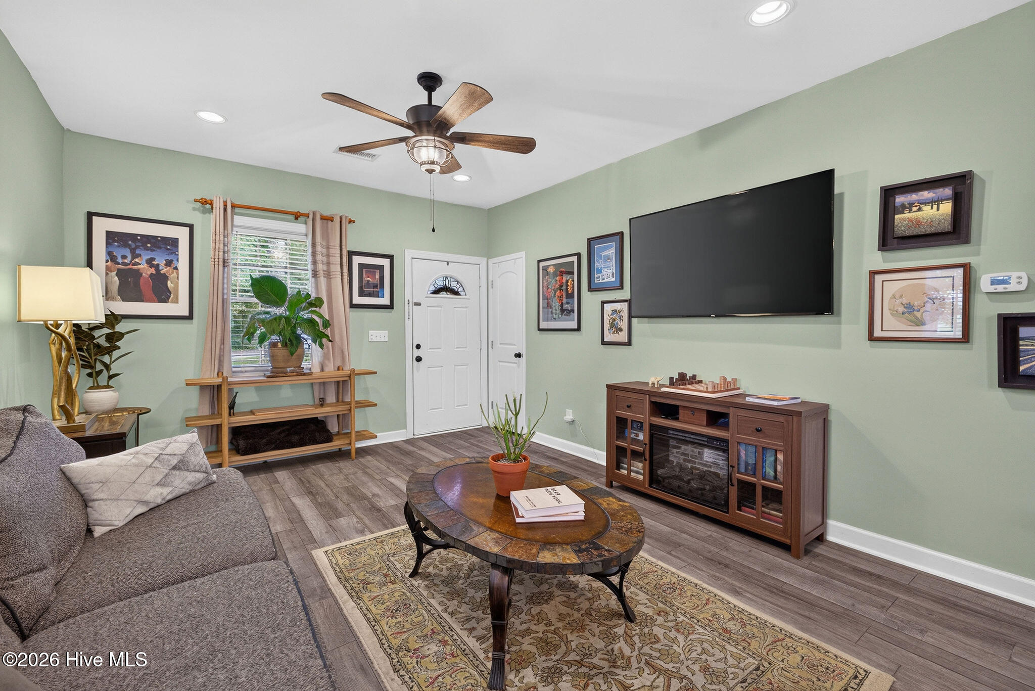 104 Gilbert Curry Drive Property Photo 11