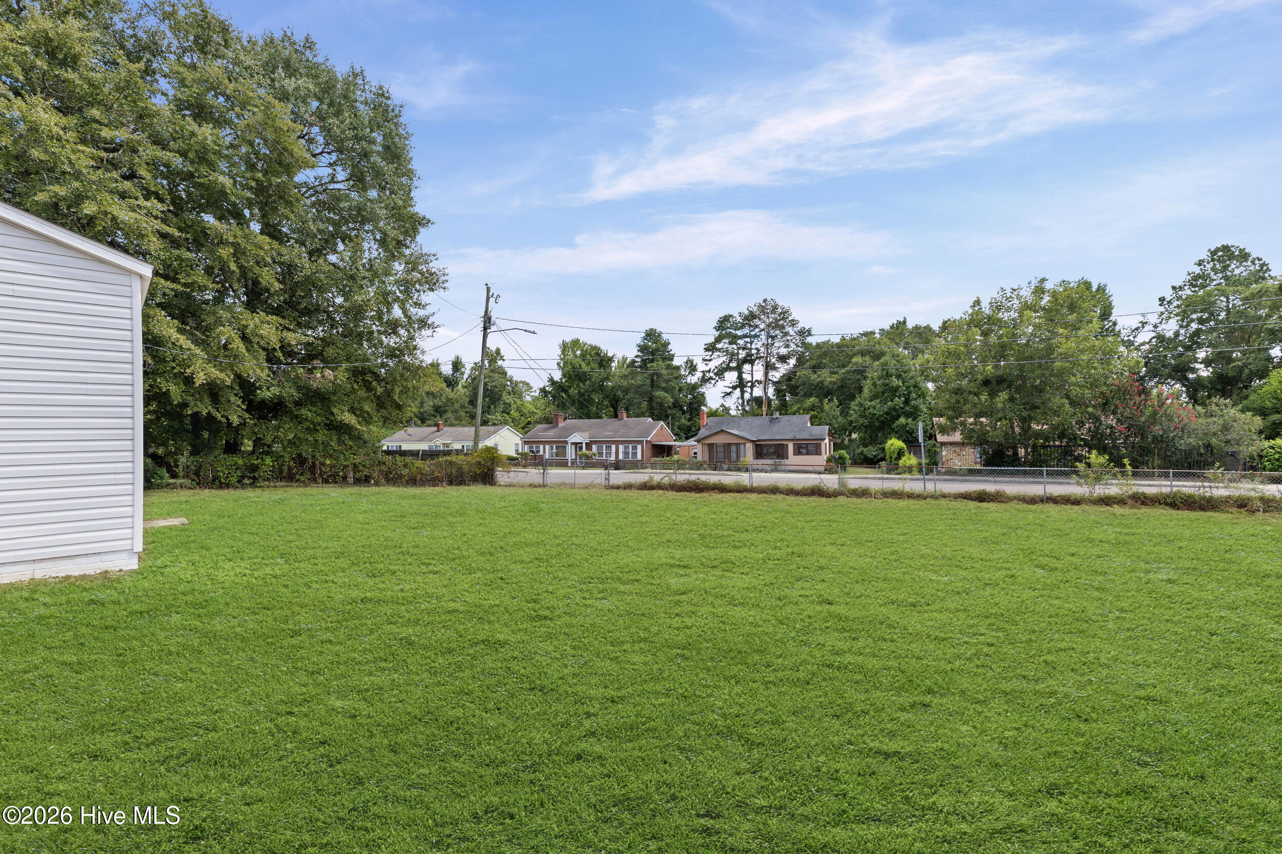 2020 Kennedy Drive Property Photo 24