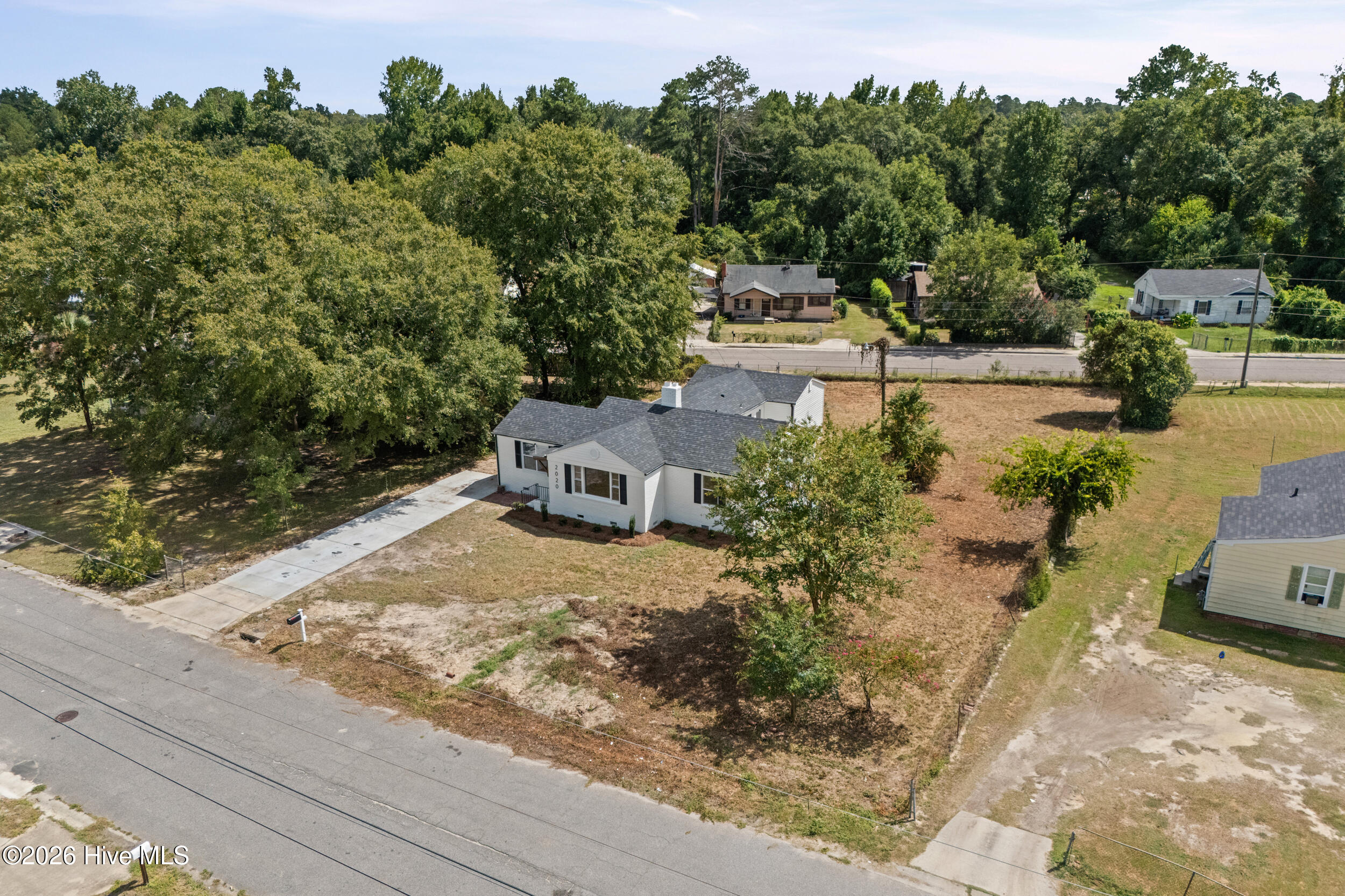 2020 Kennedy Drive Property Photo 28