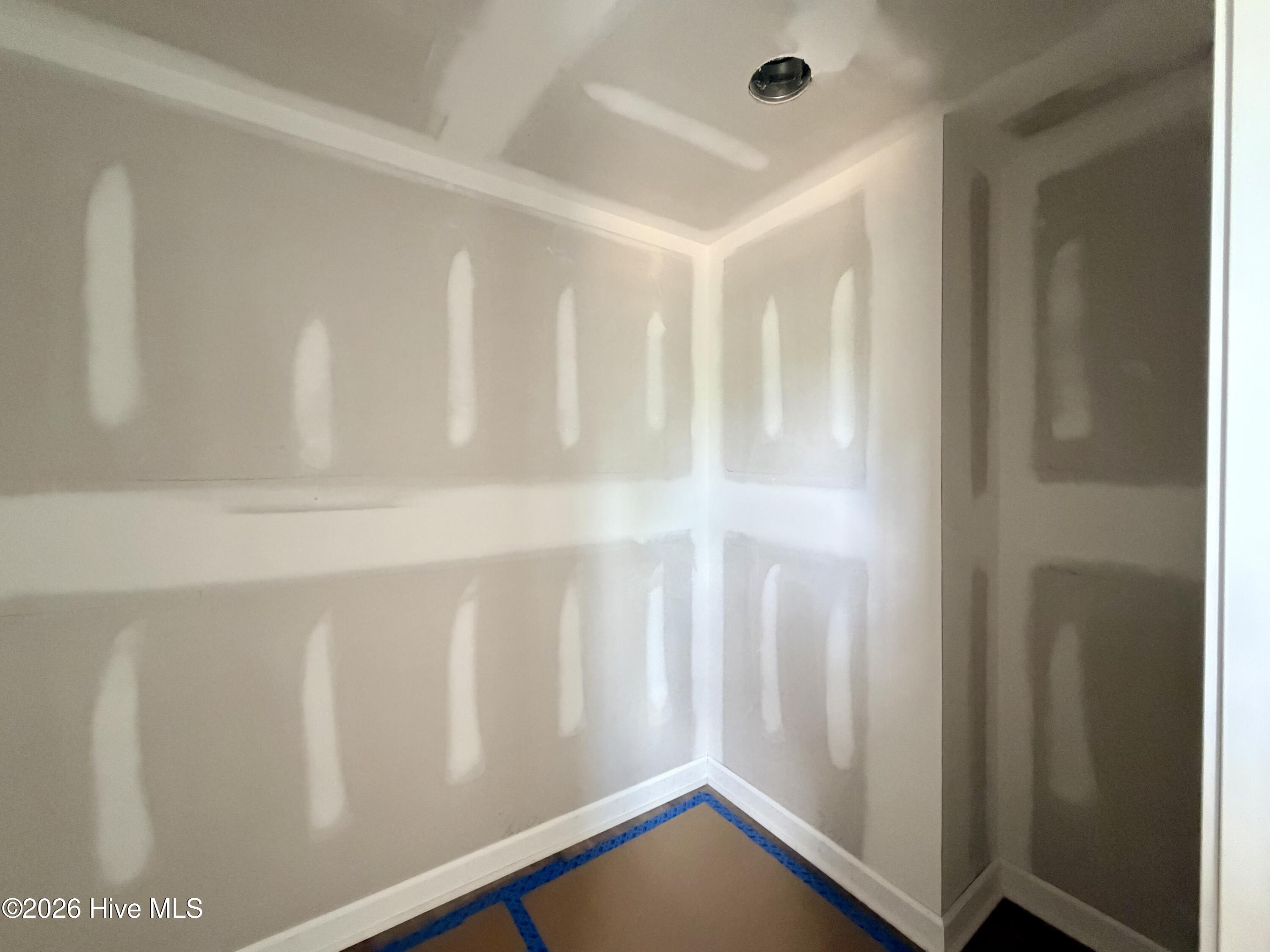 603 Property Photo 17
