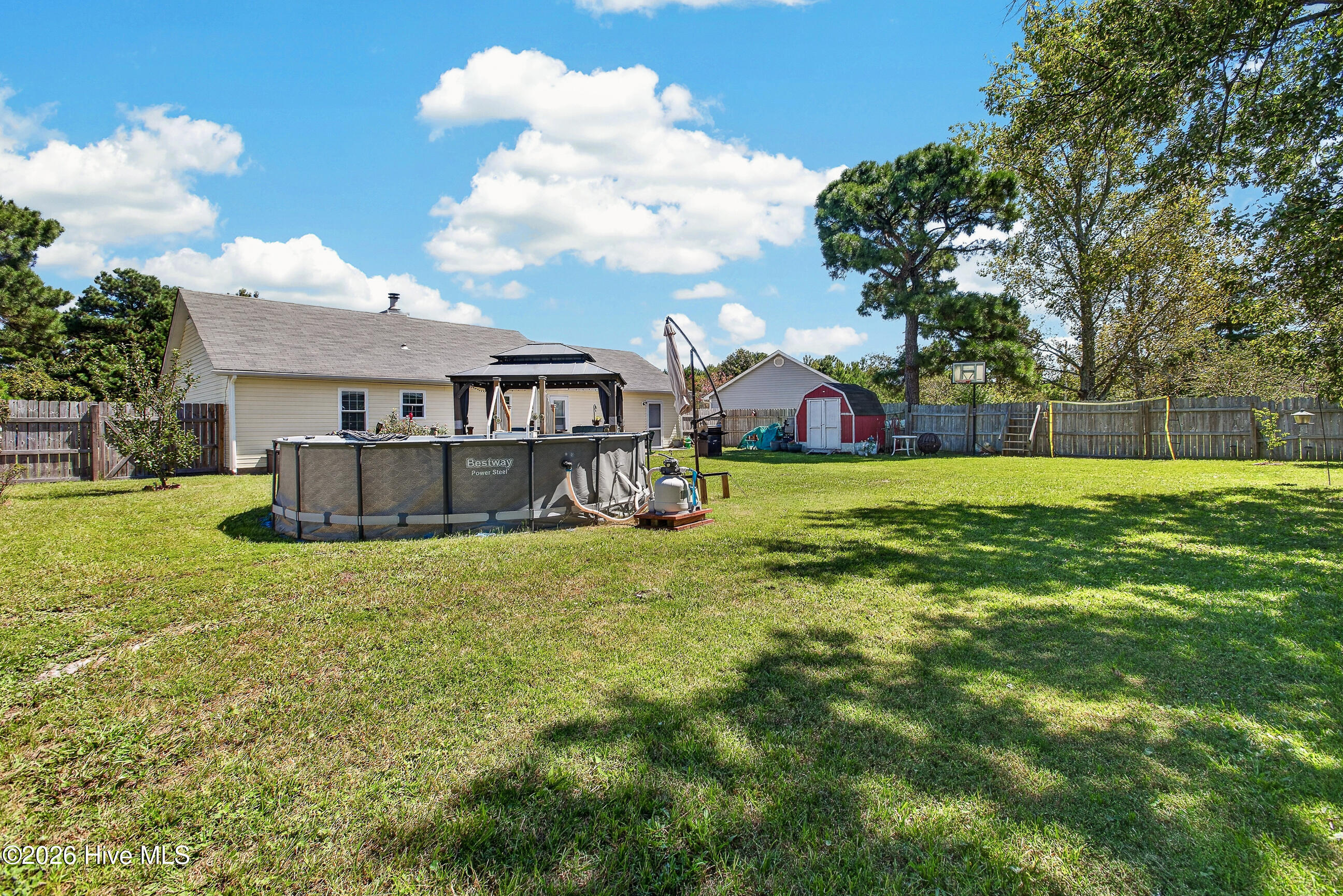 500 Nutfield Drive Property Photo 27