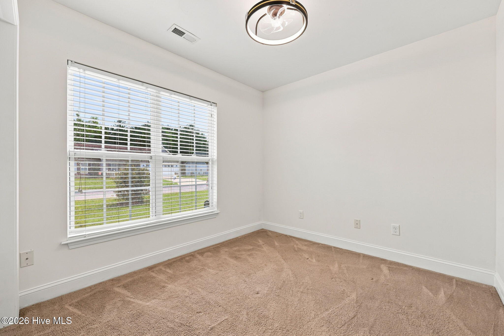 327 Tamarack Drive Property Photo 25