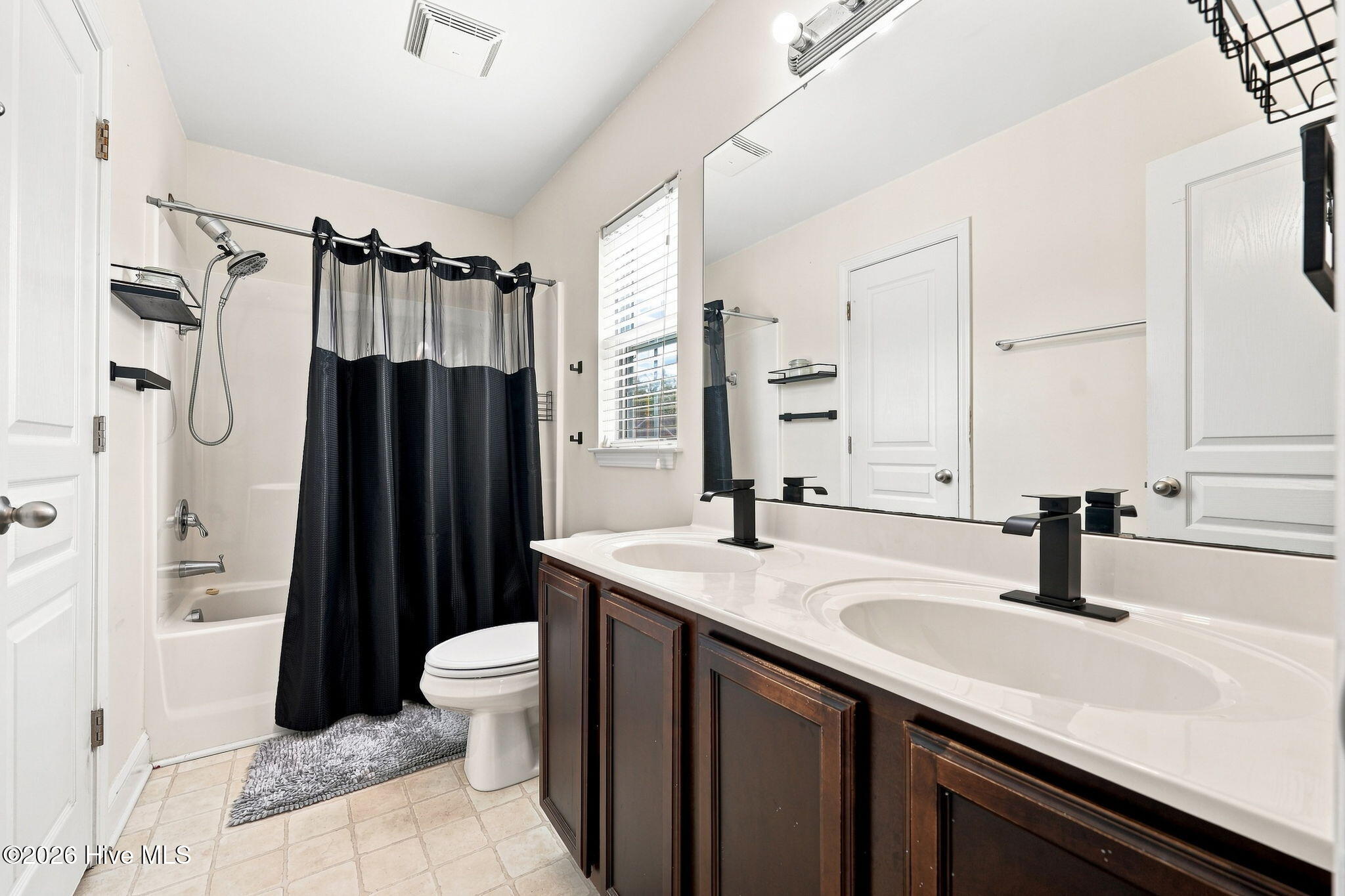 327 Tamarack Drive Property Photo 28