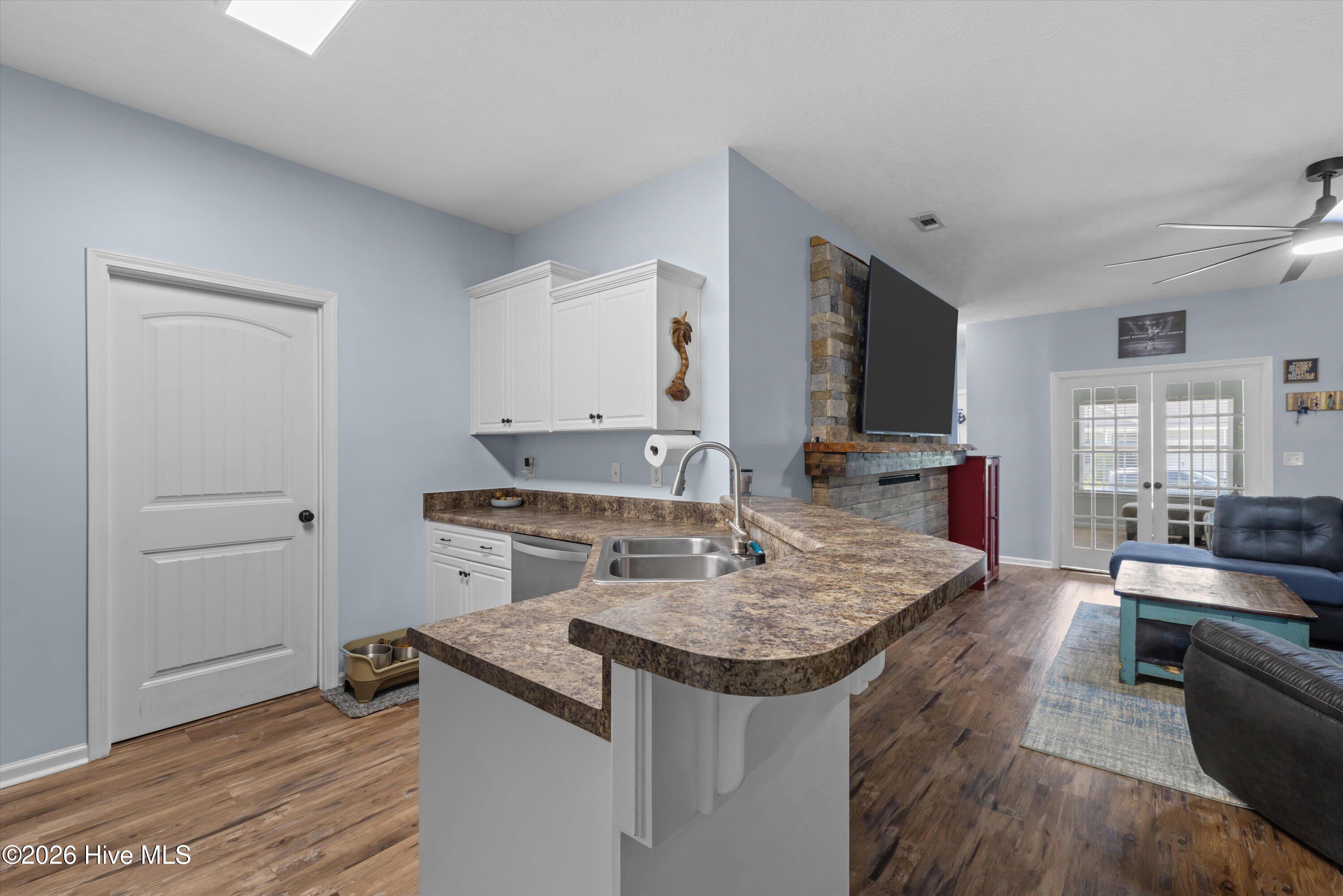 5004 Sunderlund Court Property Photo 24