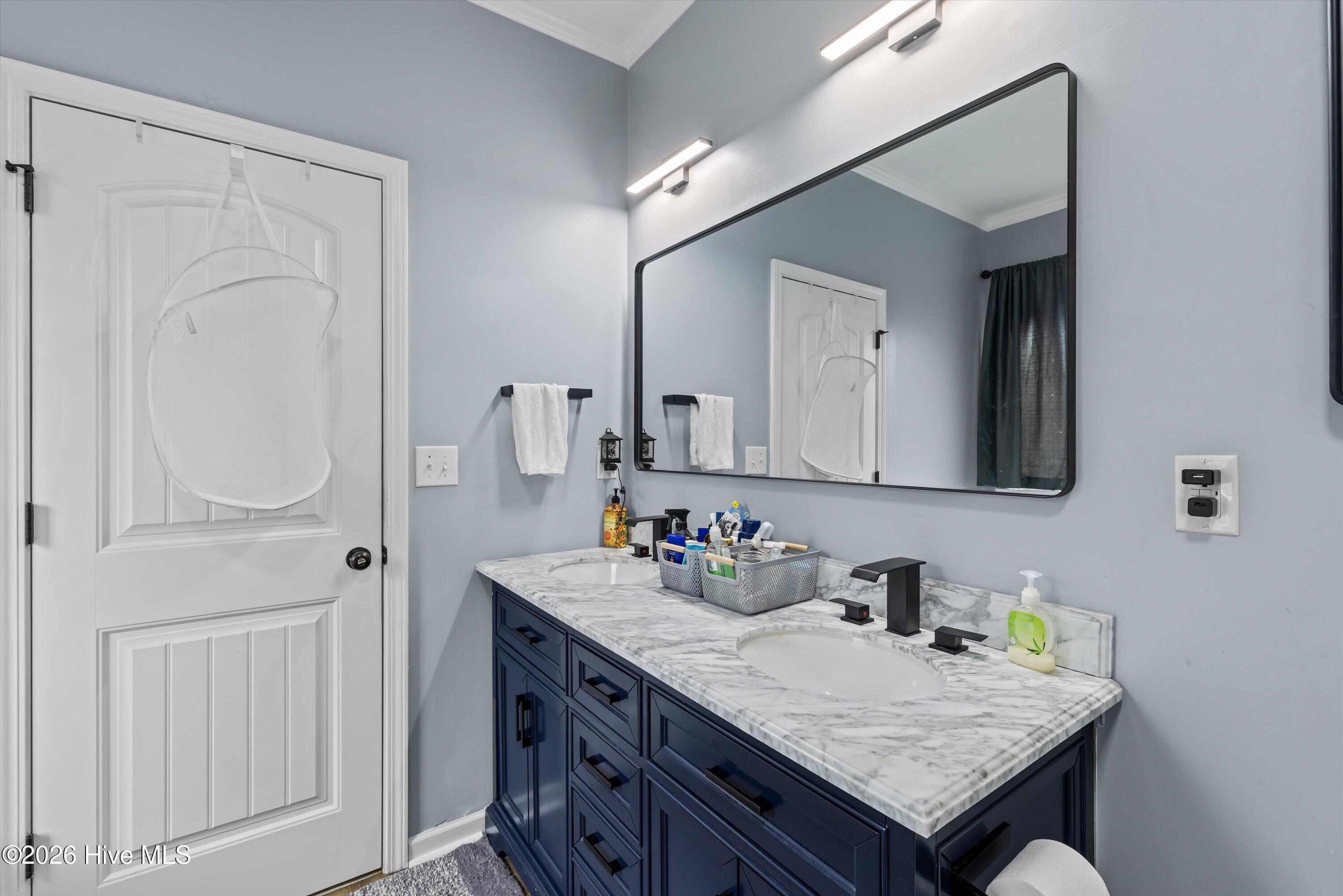 5004 Sunderlund Court Property Photo 41