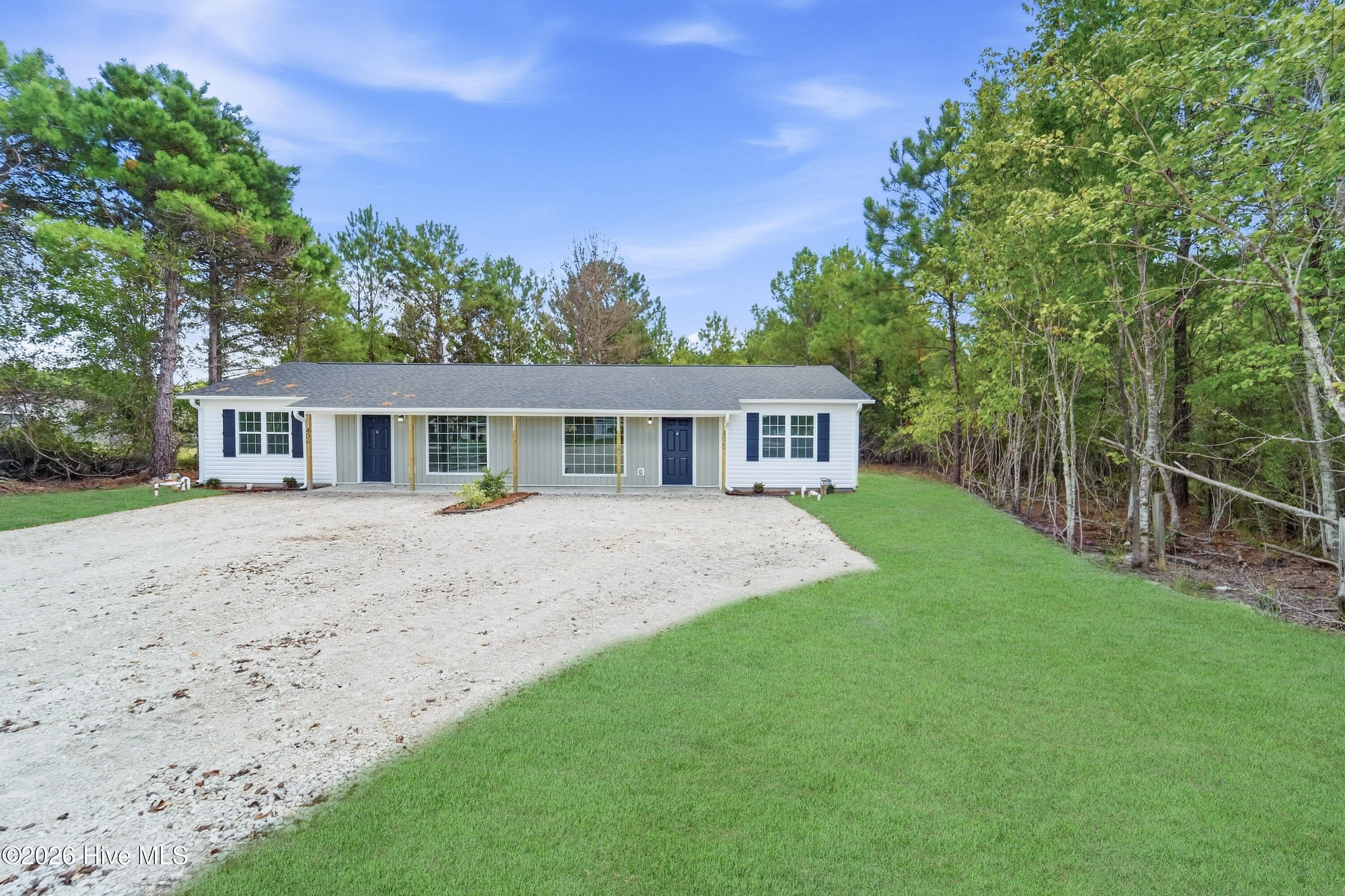 406 Foxtrace Lane B Property Photo 15