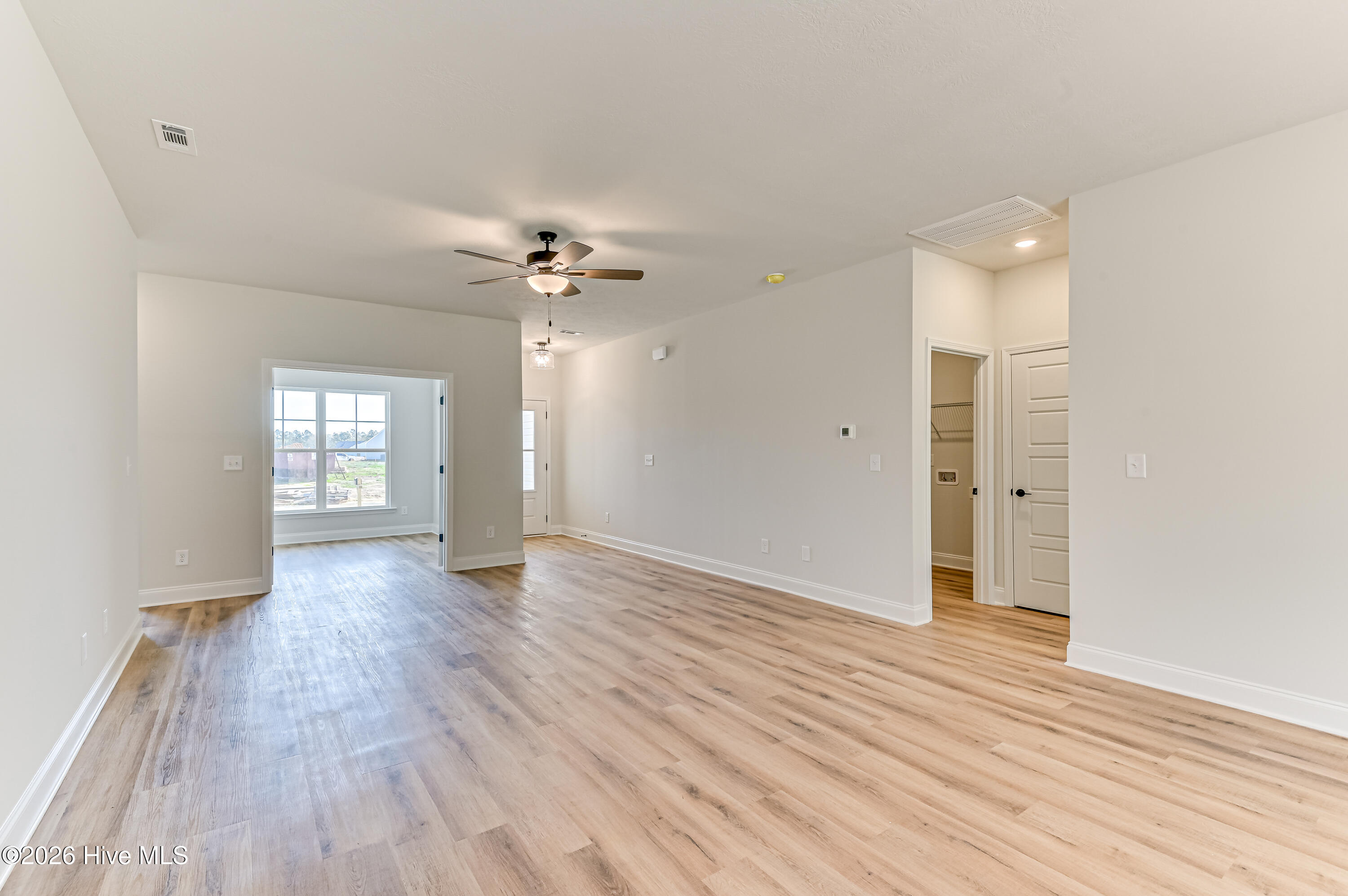 3316 Heartwood Pass Property Photo 9