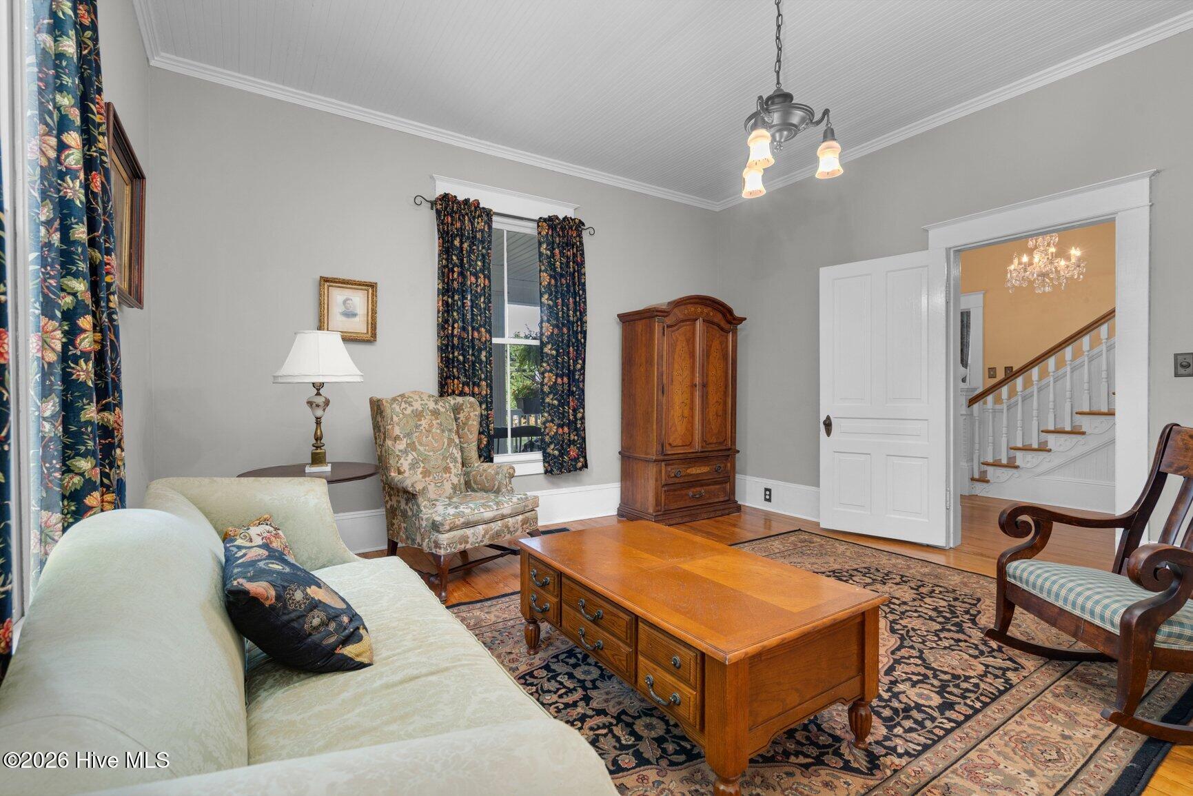 211 S Boddie Street Property Photo 12
