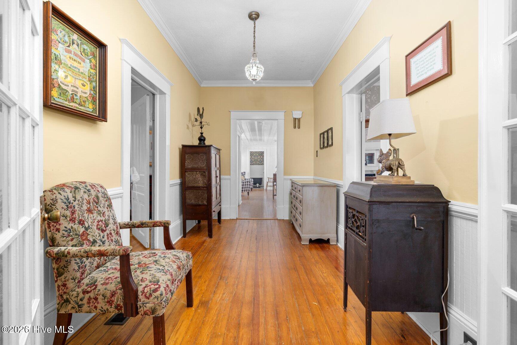 211 S Boddie Street Property Photo 16