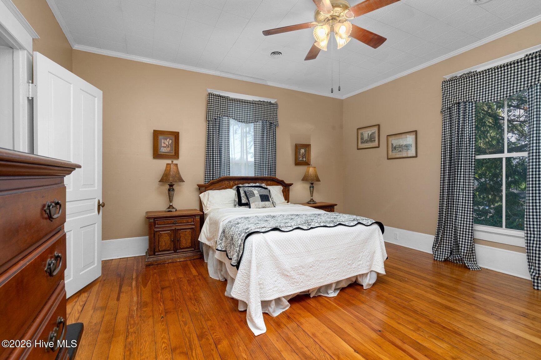 211 S Boddie Street Property Photo 43