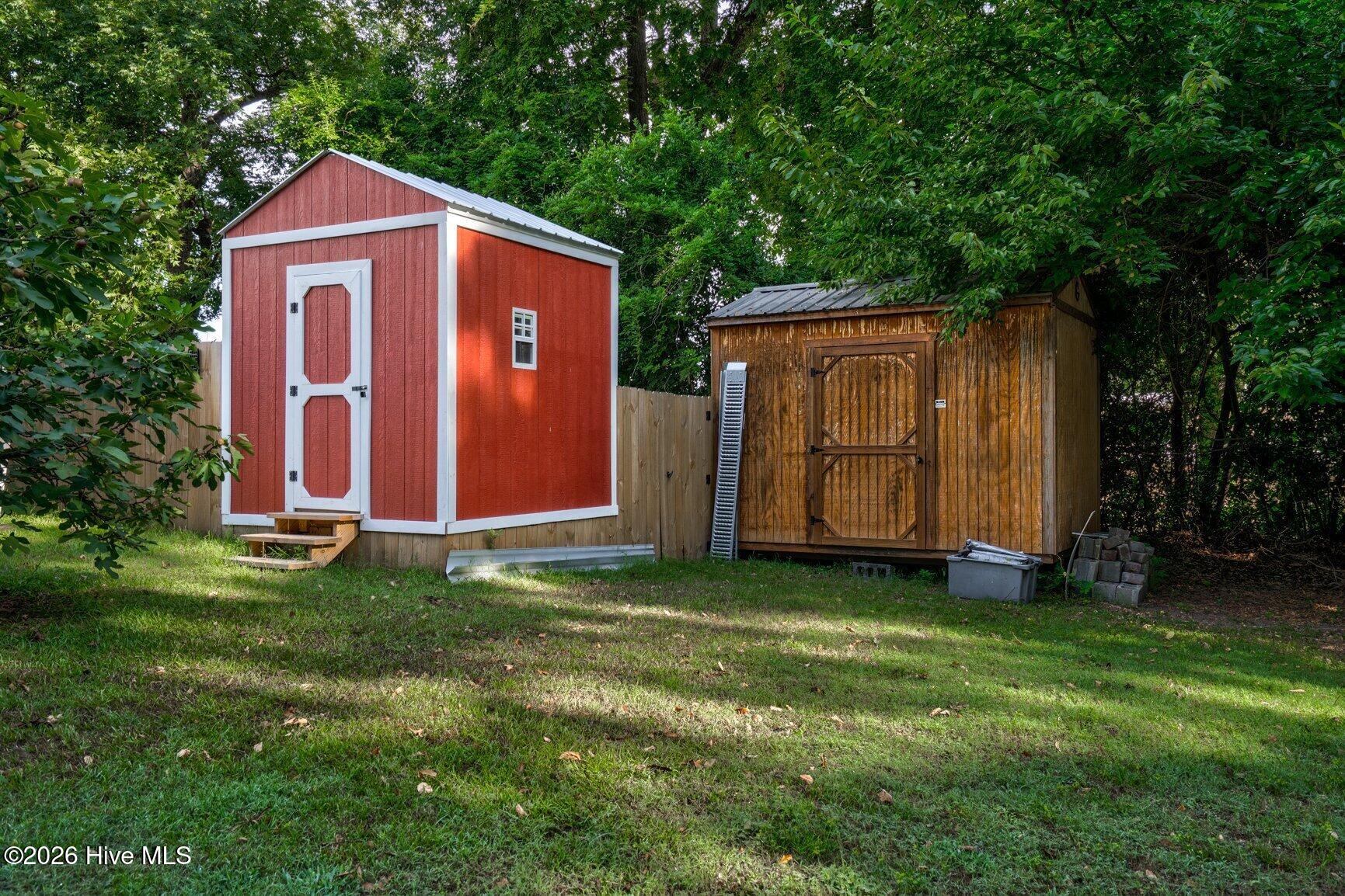 211 S Boddie Street Property Photo 52