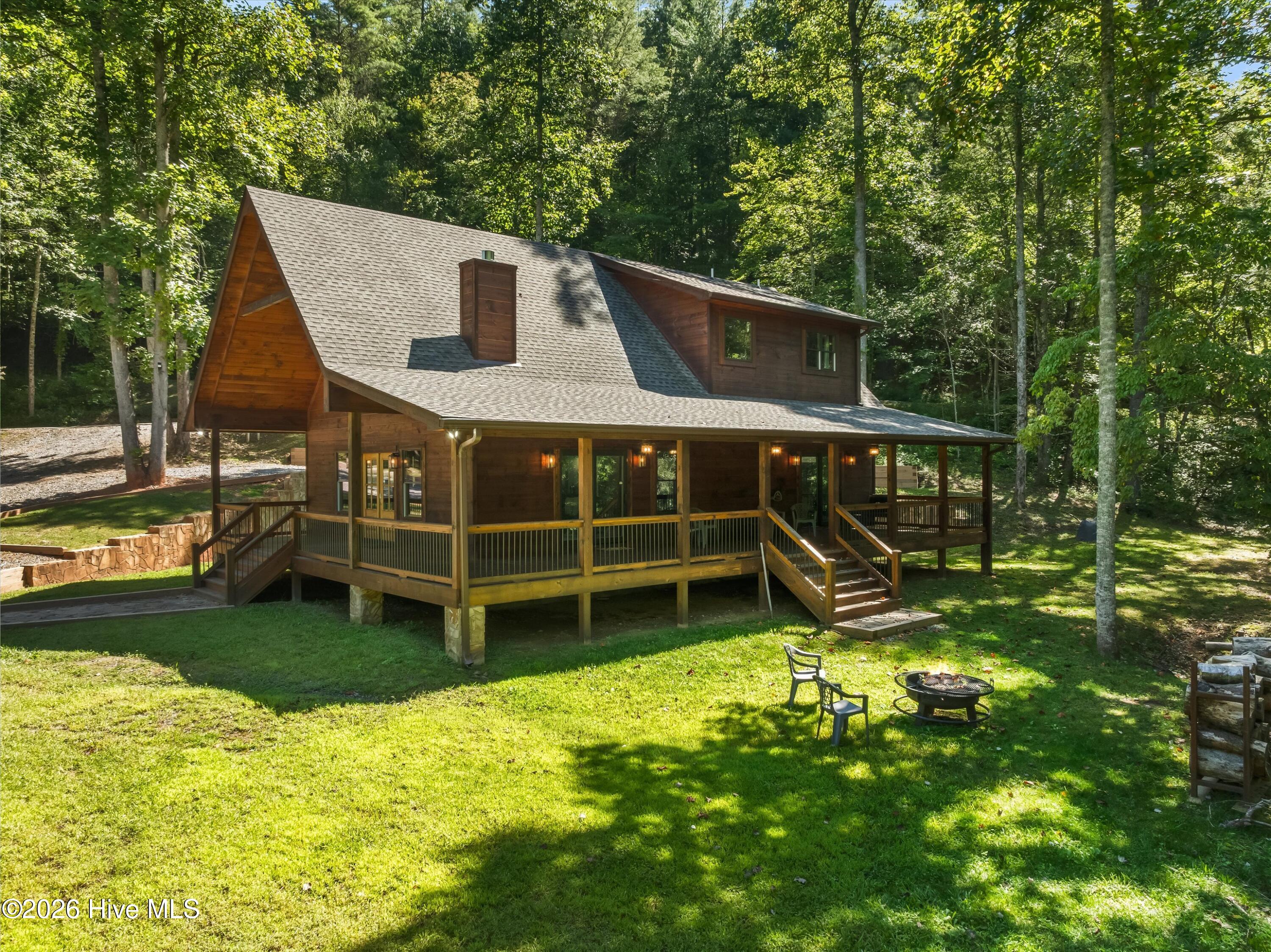 91 Riverview Drive Property Photo 1