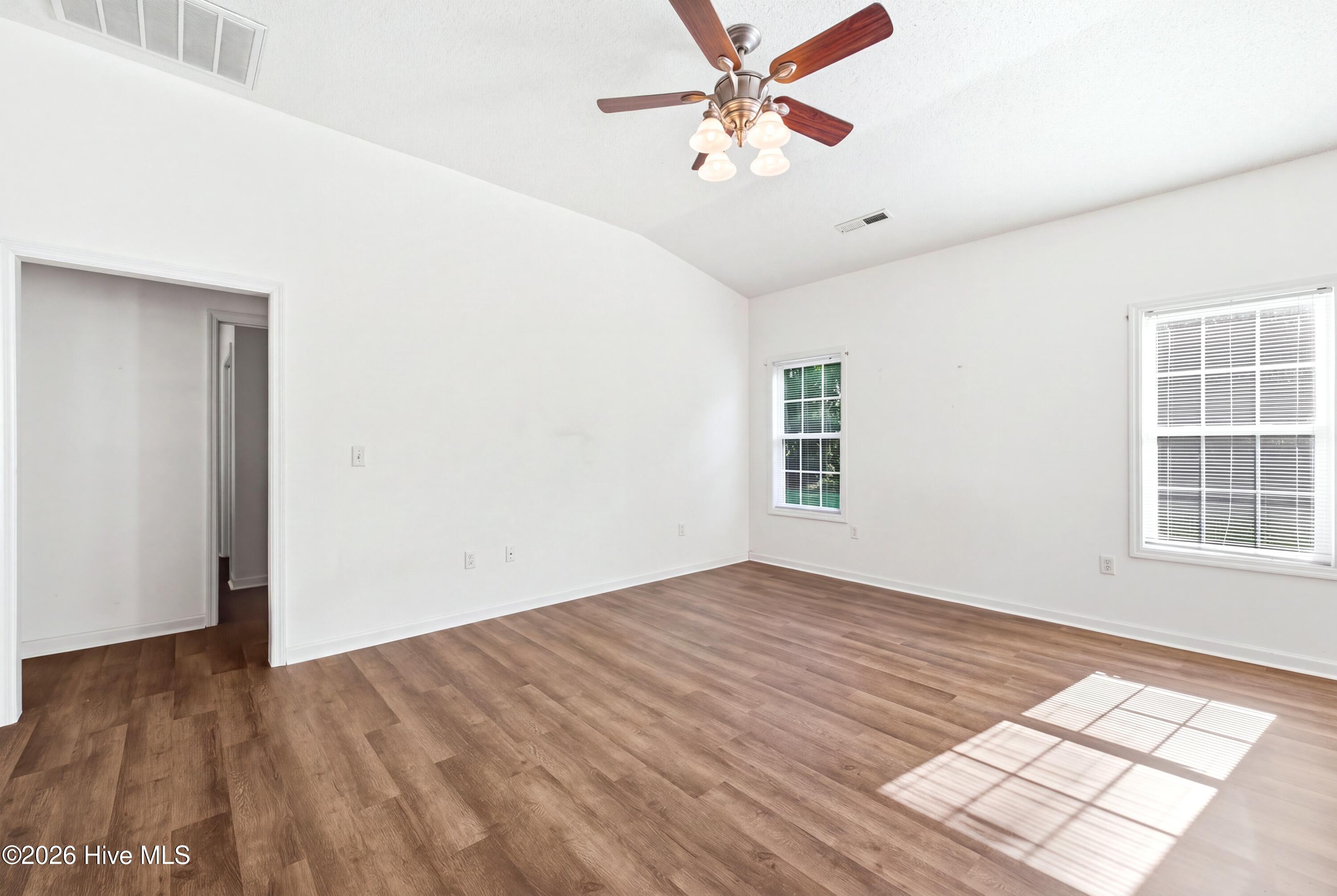 100 Willowbend Drive Property Photo 13