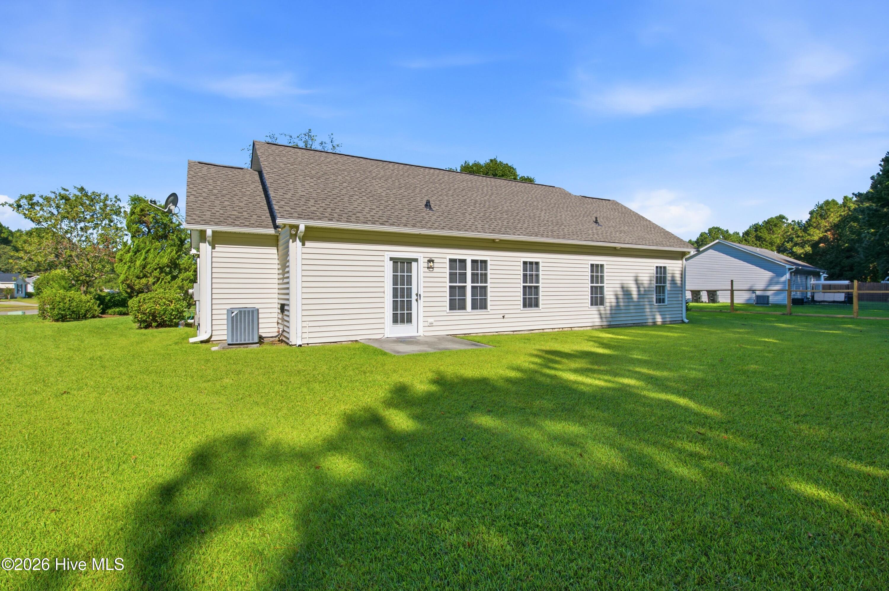 100 Willowbend Drive Property Photo 25