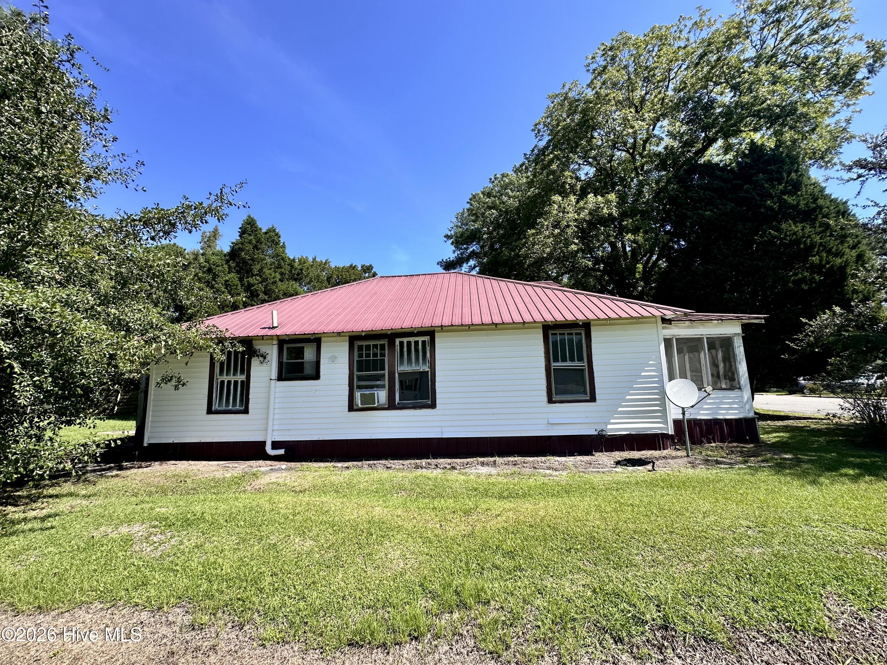 757 Pamlico Street Property Photo 5