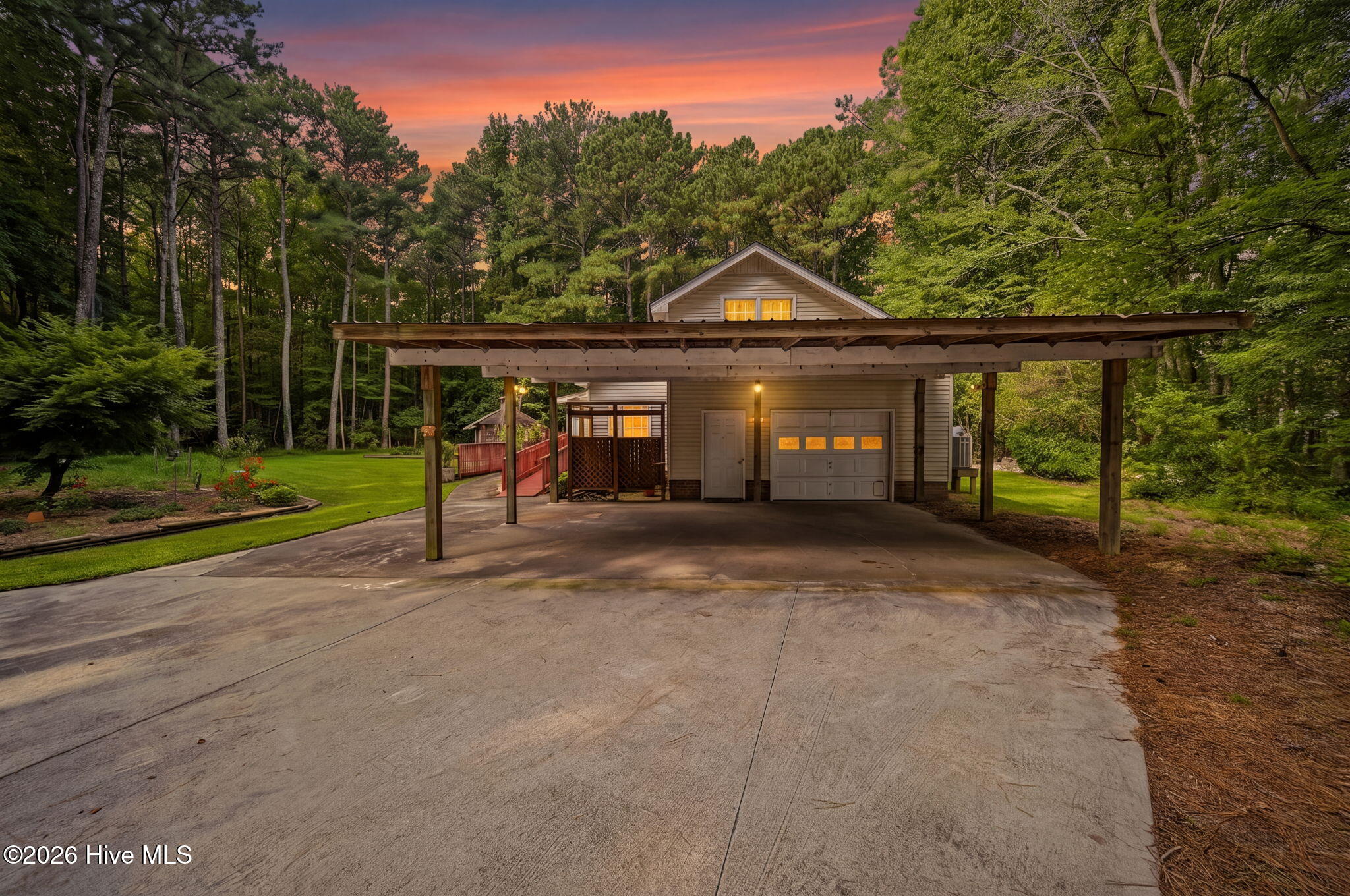 625 Okisko Road Property Photo 3