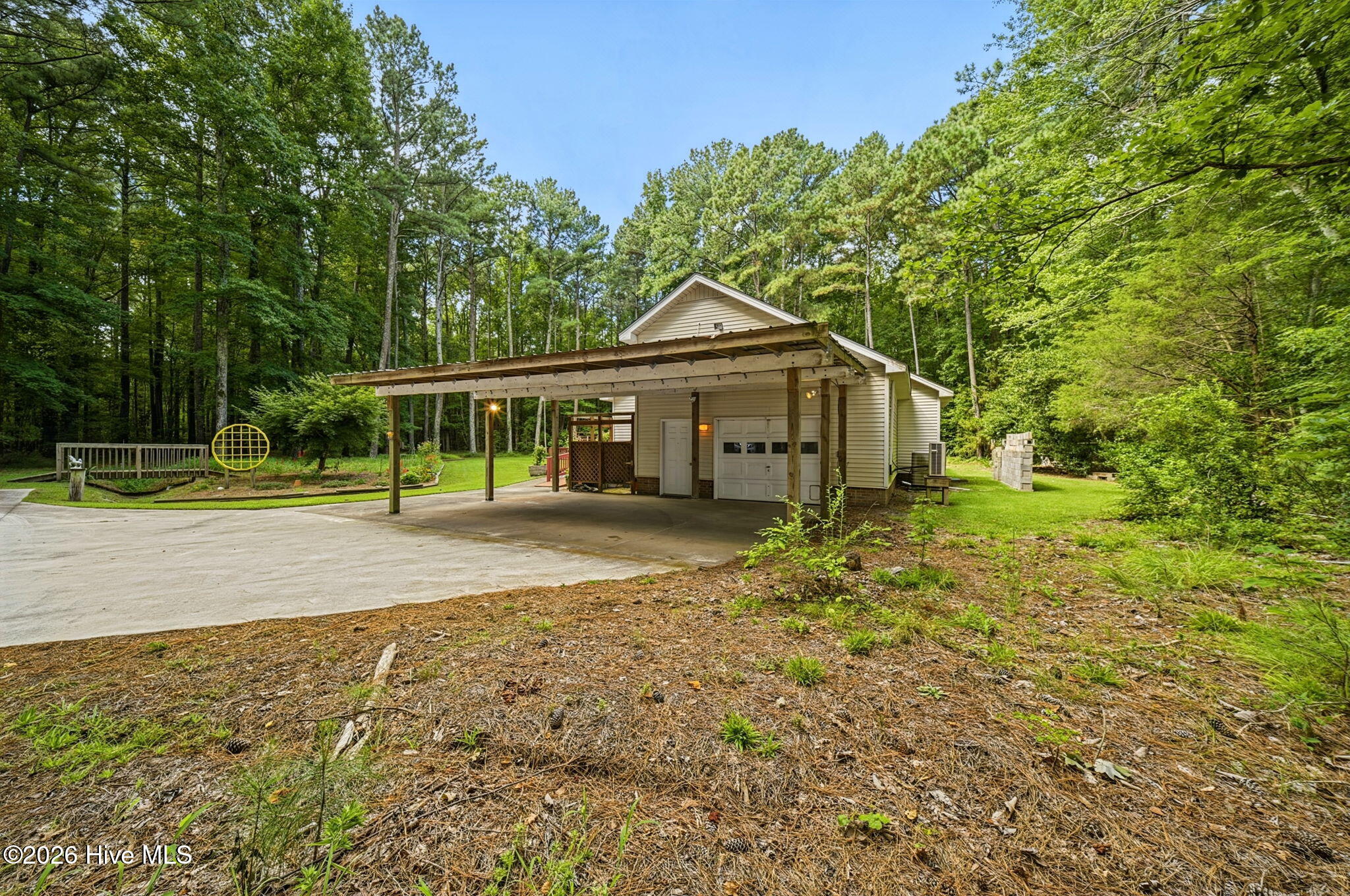 625 Okisko Road Property Photo 6