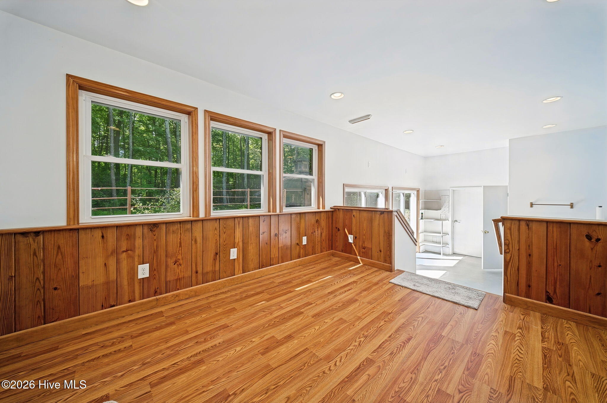 625 Okisko Road Property Photo 8