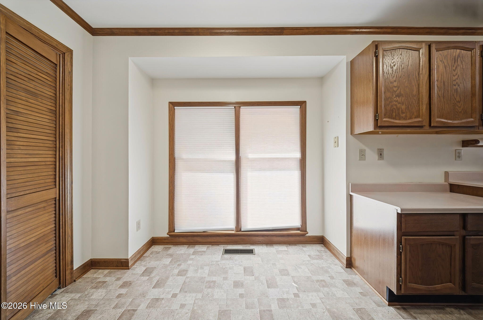 625 Okisko Road Property Photo 14