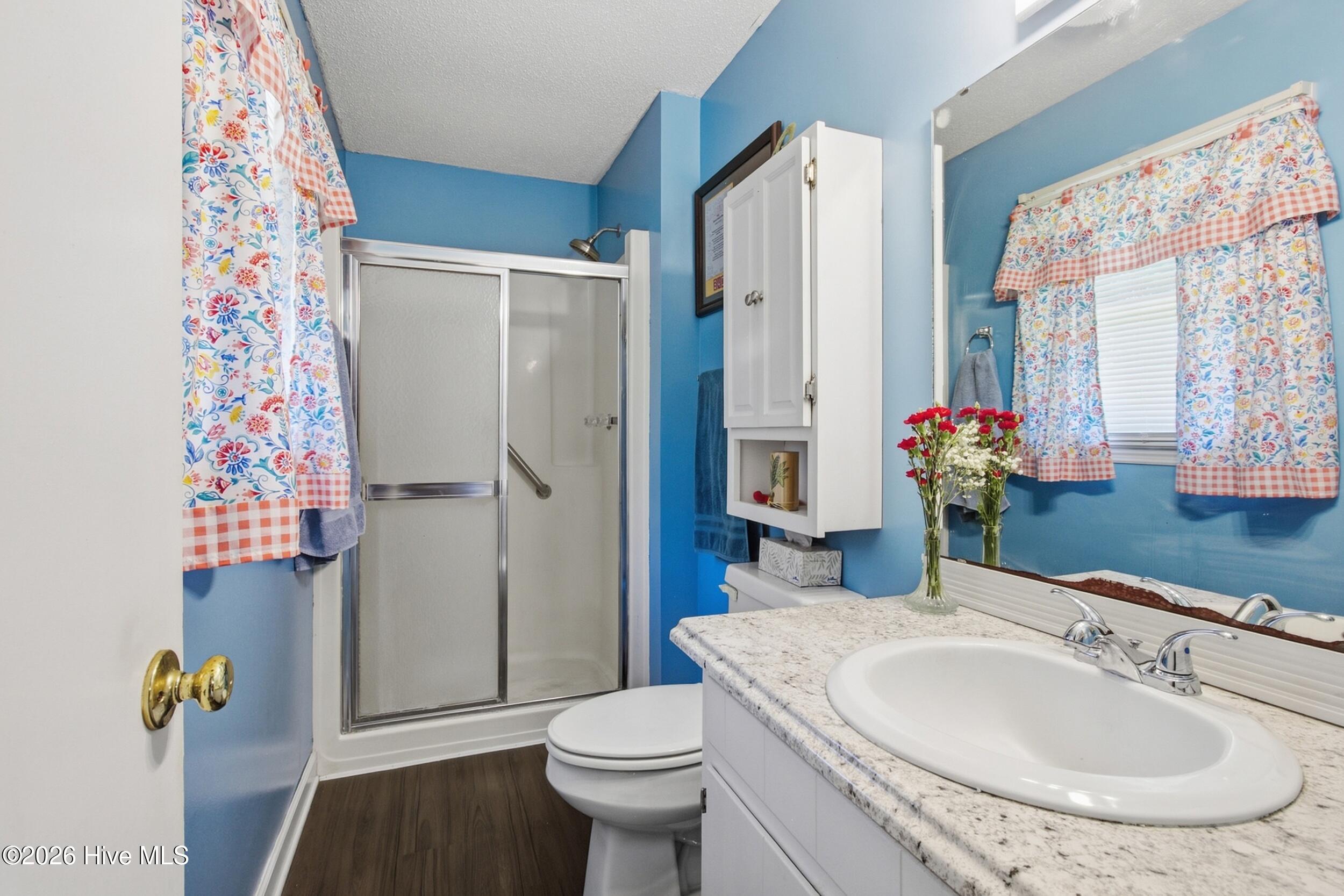 4909 Creekside Drive Property Photo 21