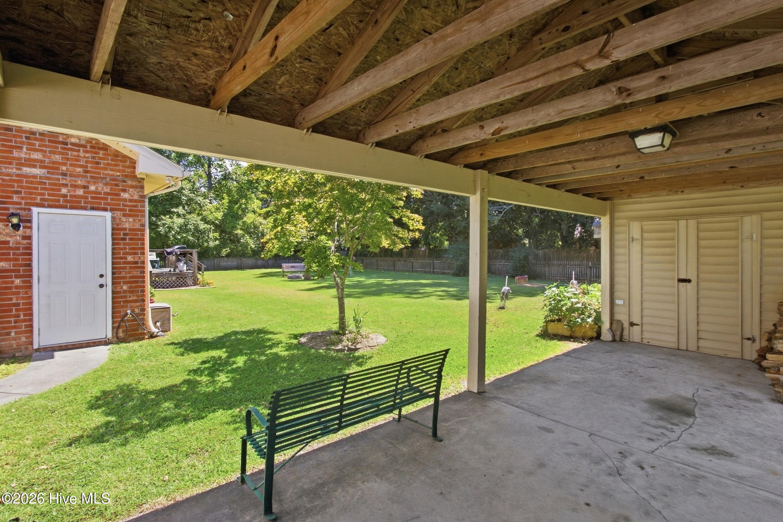4909 Creekside Drive Property Photo 35