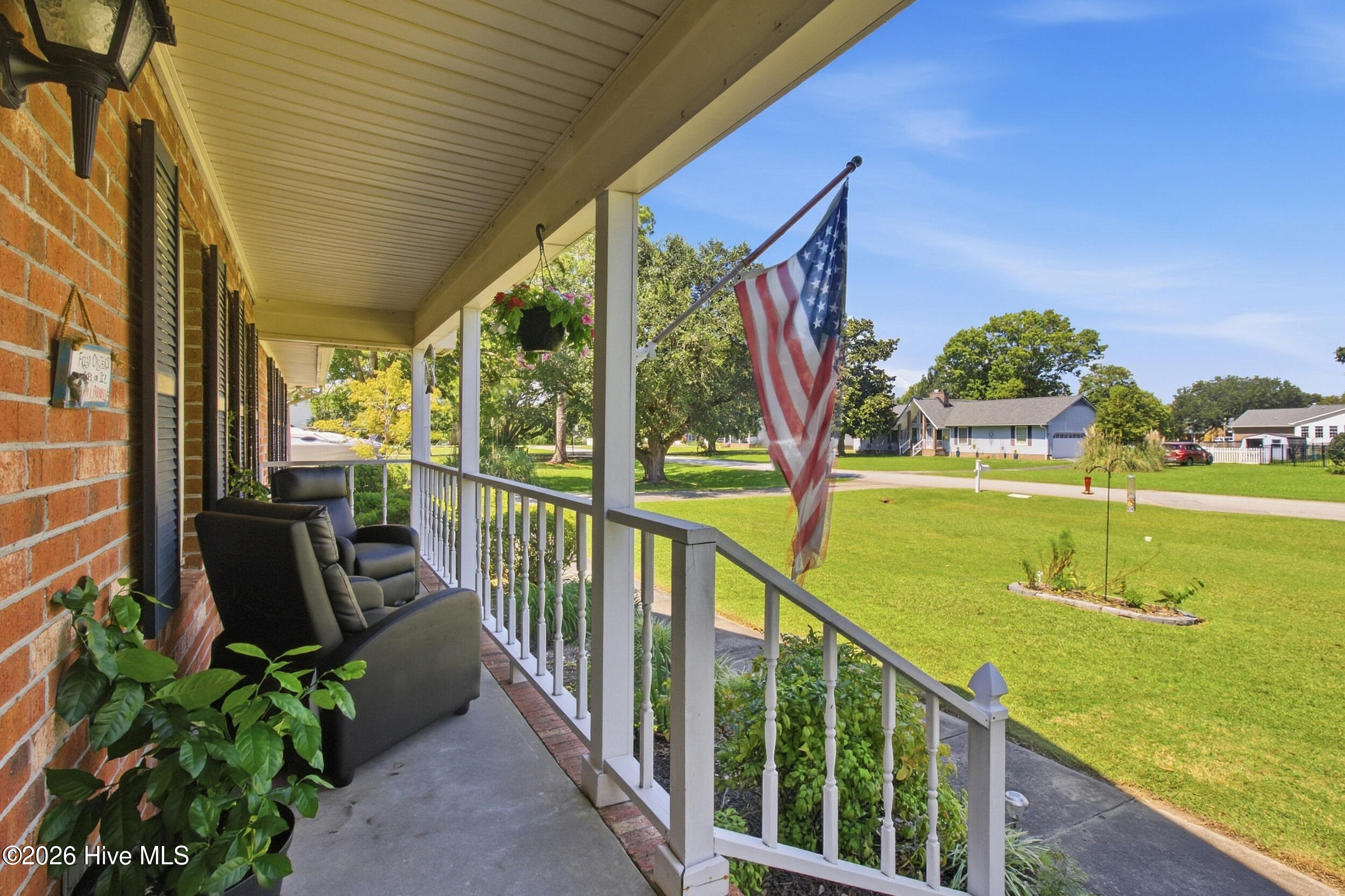 4909 Creekside Drive Property Photo 47