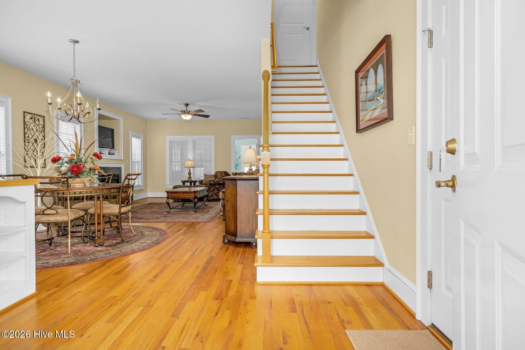 2037 Cottage Way Property Photo 10