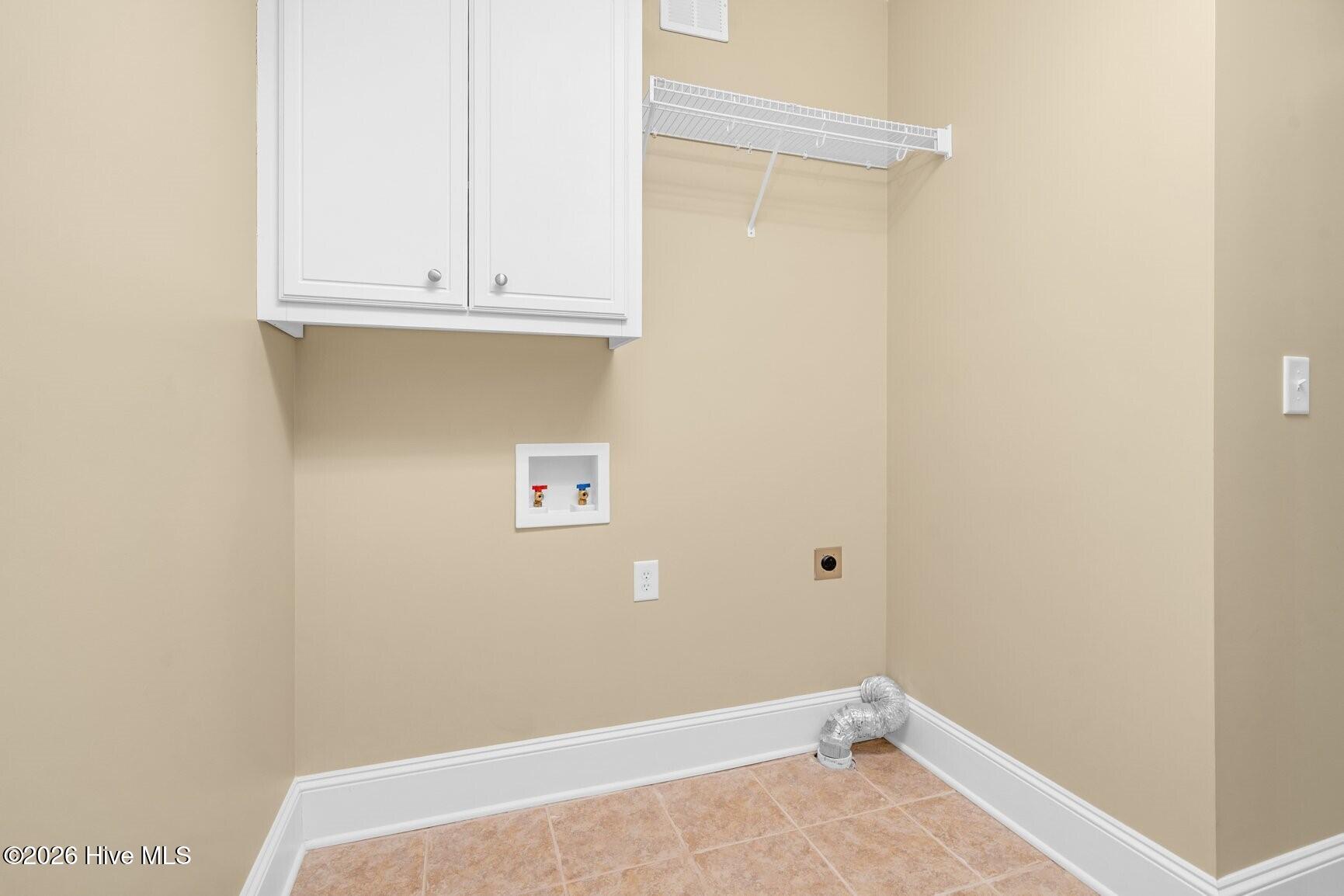 2037 Cottage Way Property Photo 22