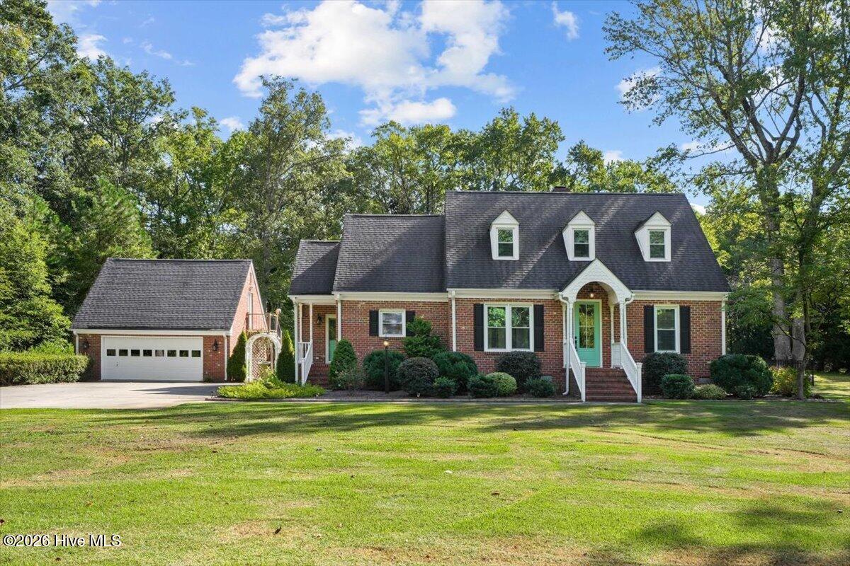 404 Barrington Drive Property Photo 1
