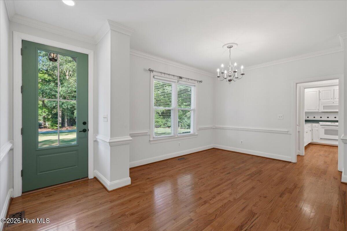 404 Barrington Drive Property Photo 21