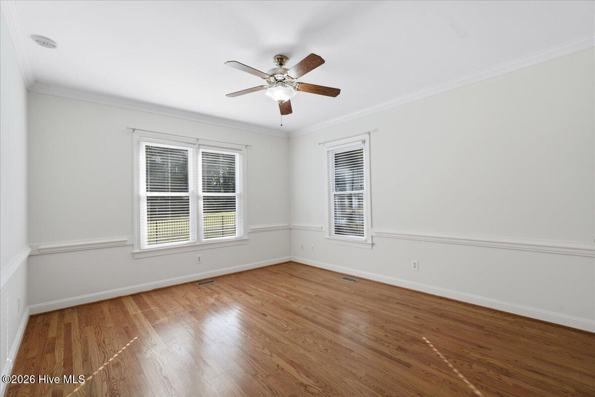 404 Barrington Drive Property Photo 29