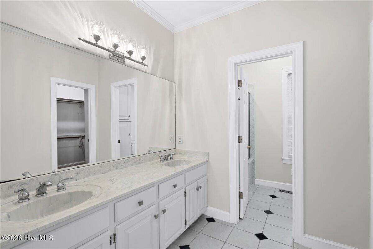 404 Barrington Drive Property Photo 31
