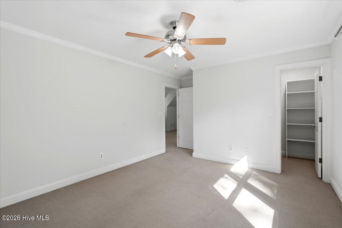 404 Barrington Drive Property Photo 38
