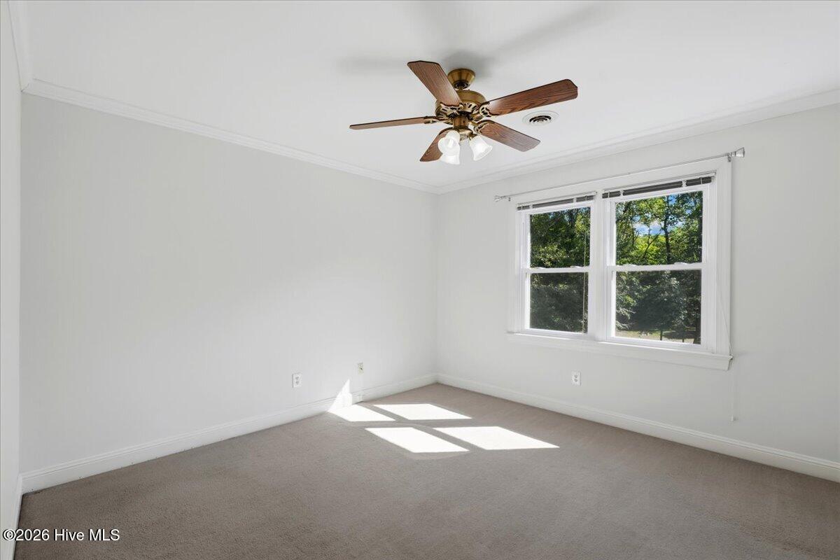404 Barrington Drive Property Photo 39