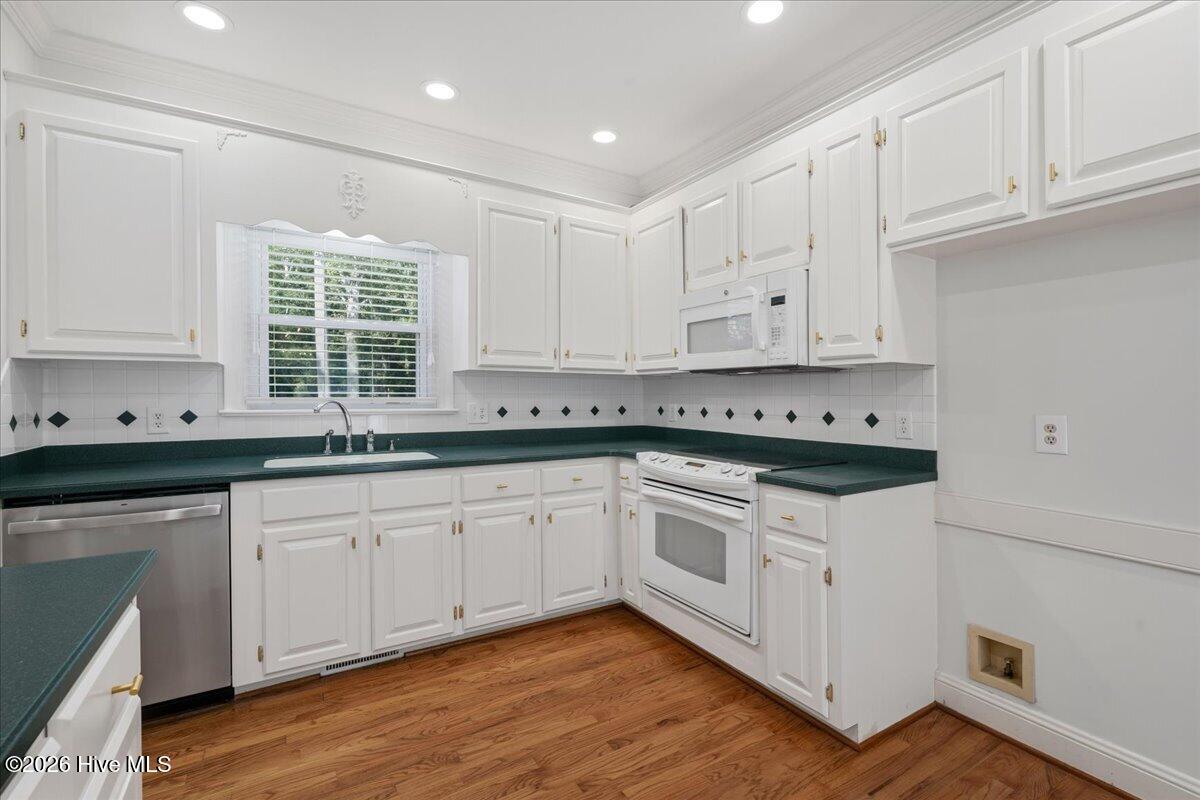 404 Barrington Drive Property Photo 55