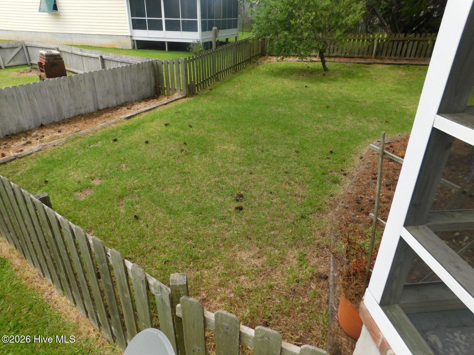 2905 Mandy Lane Property Photo 4
